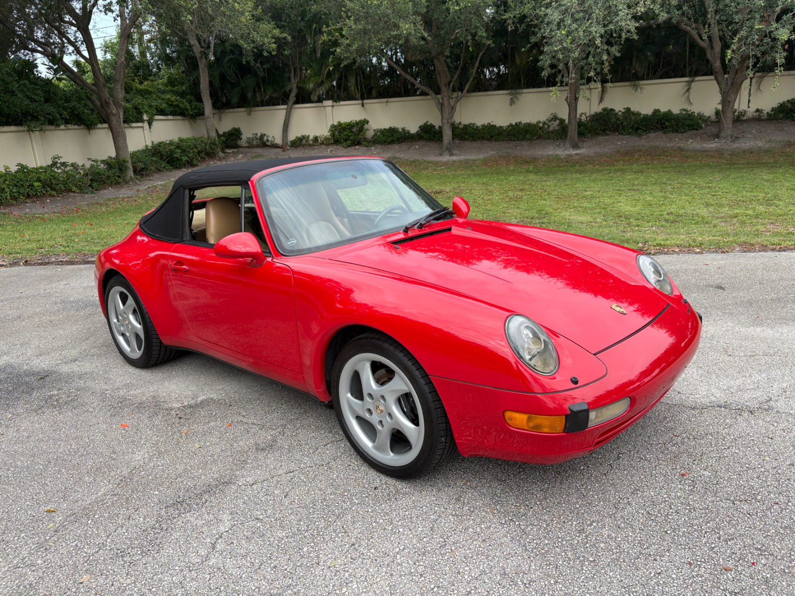 1998 Porsche 911 Carrera Cabriolet - Image 69