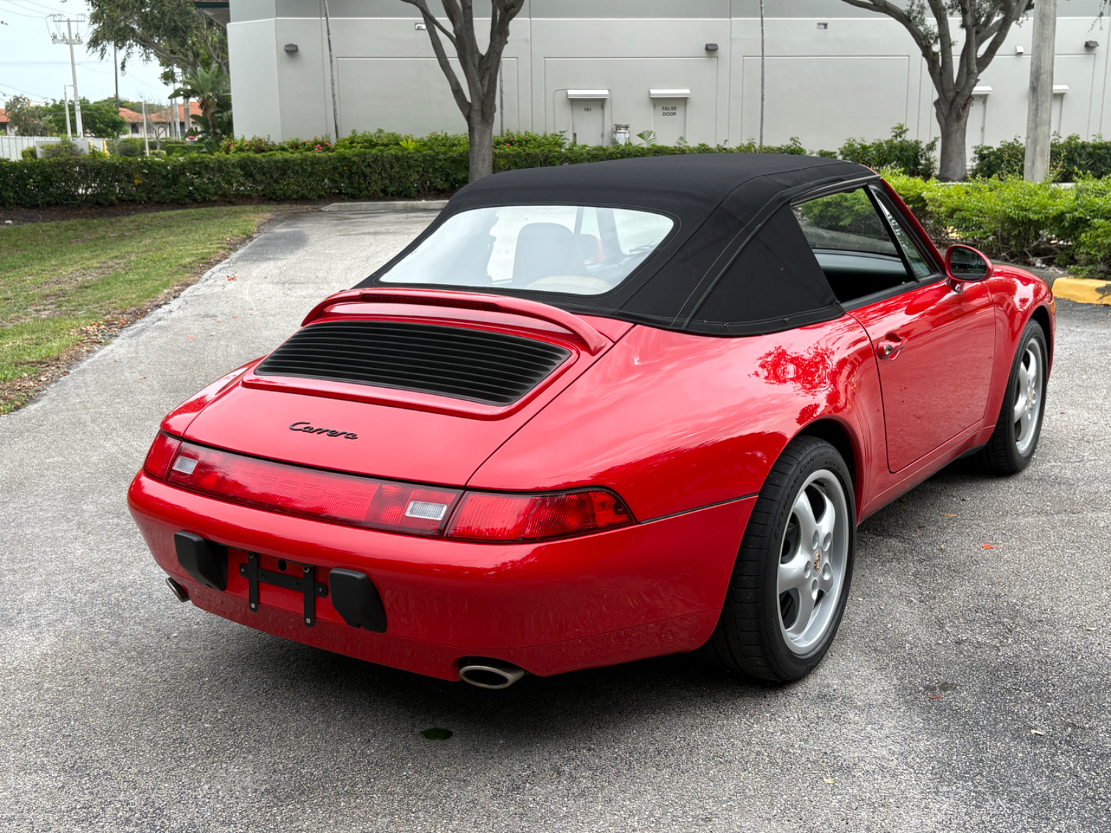 1995 Porsche 911 Carrera Cabriolet - Image 9