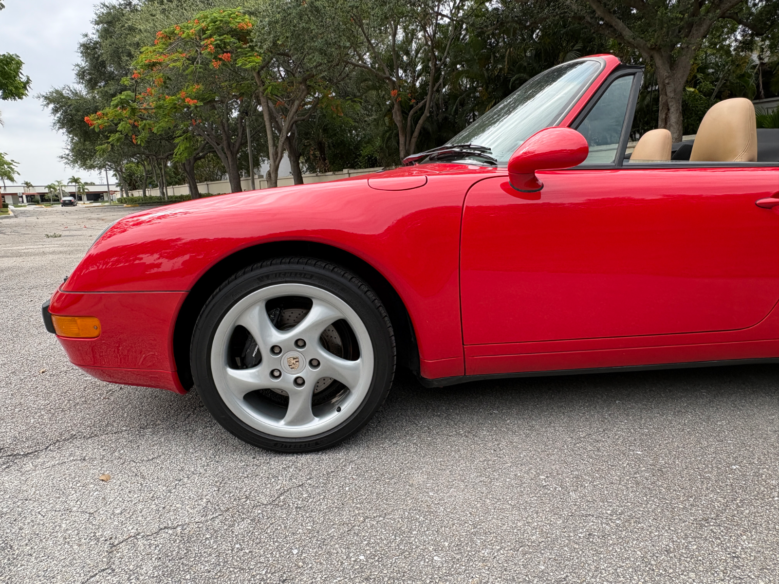 1998 Porsche 911 Carrera Cabriolet - Image 19