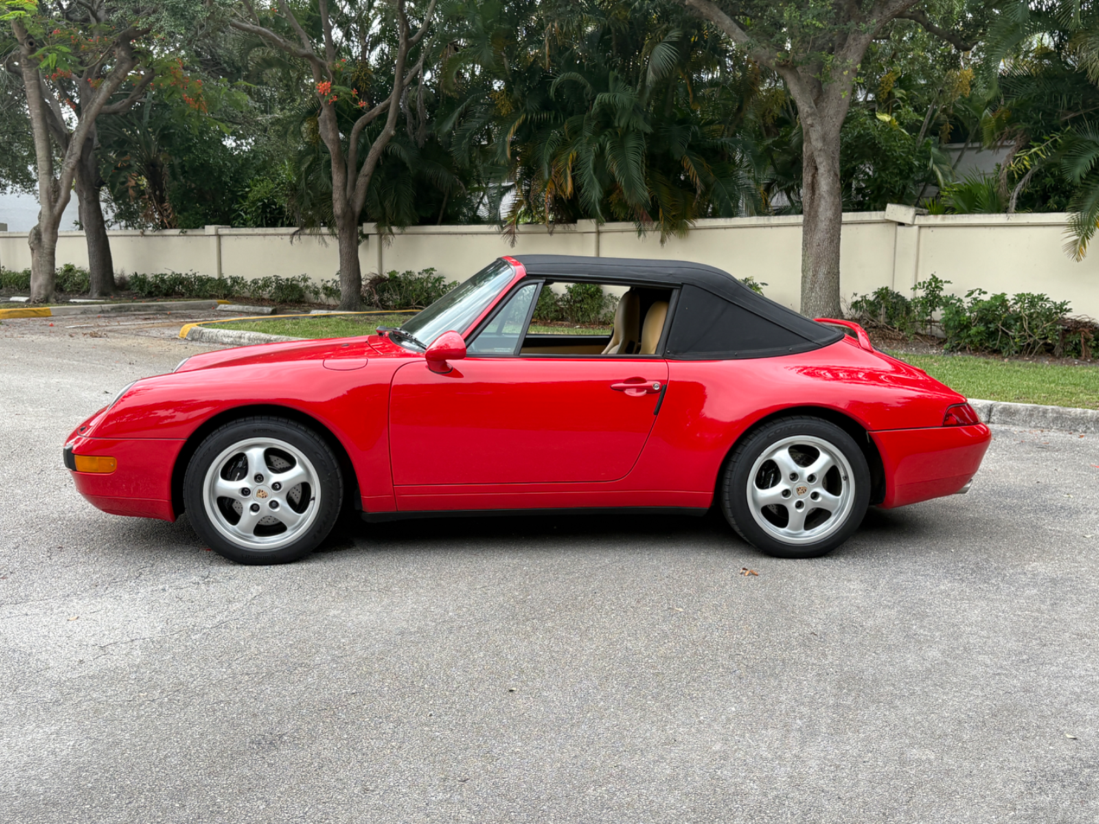 1995 Porsche 911 Carrera Cabriolet - Image 5