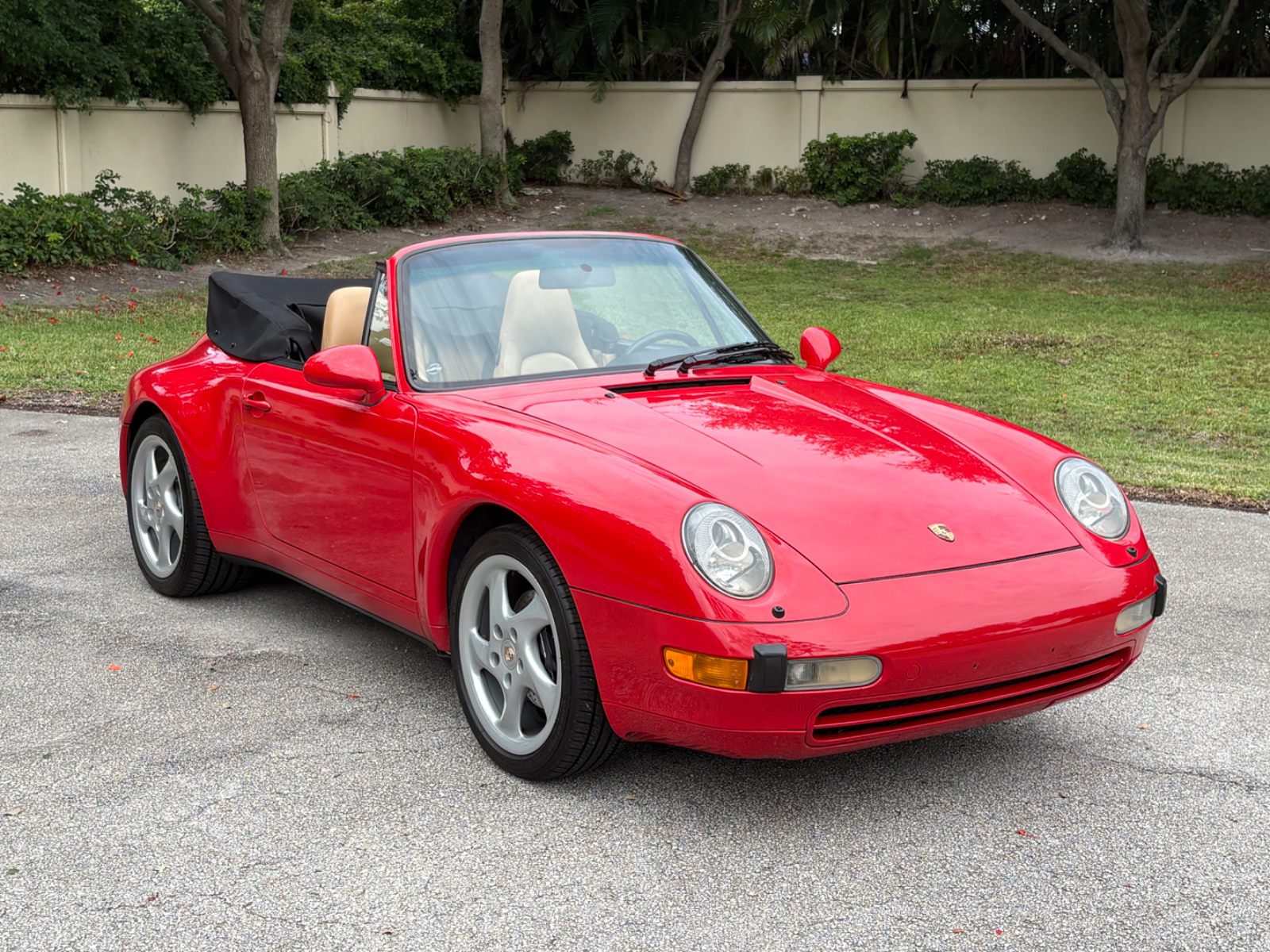 1998 Porsche 911 Carrera Cabriolet - Image 4