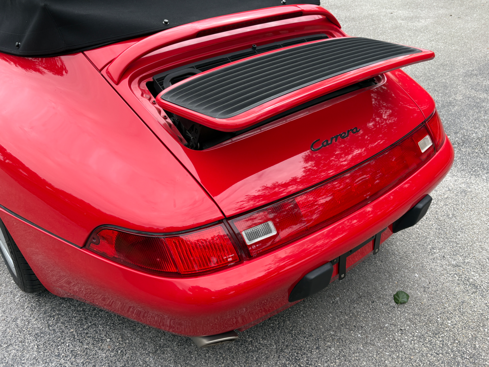 1998 Porsche 911 Carrera Cabriolet - Image 28