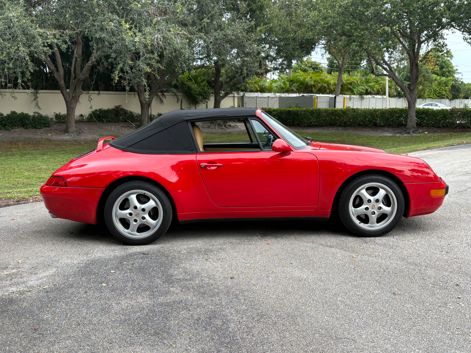 1995 Porsche 911 Carrera Cabriolet - Image 10