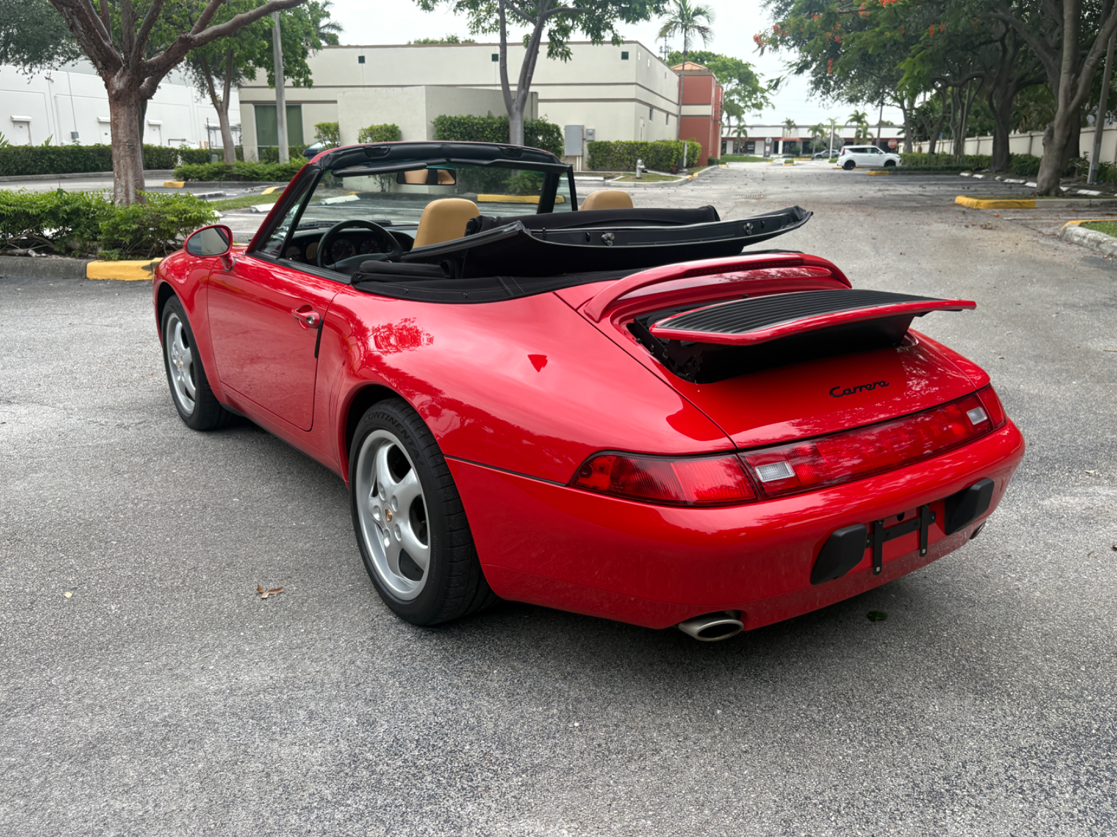 1995 Porsche 911 Carrera Cabriolet - Image 23