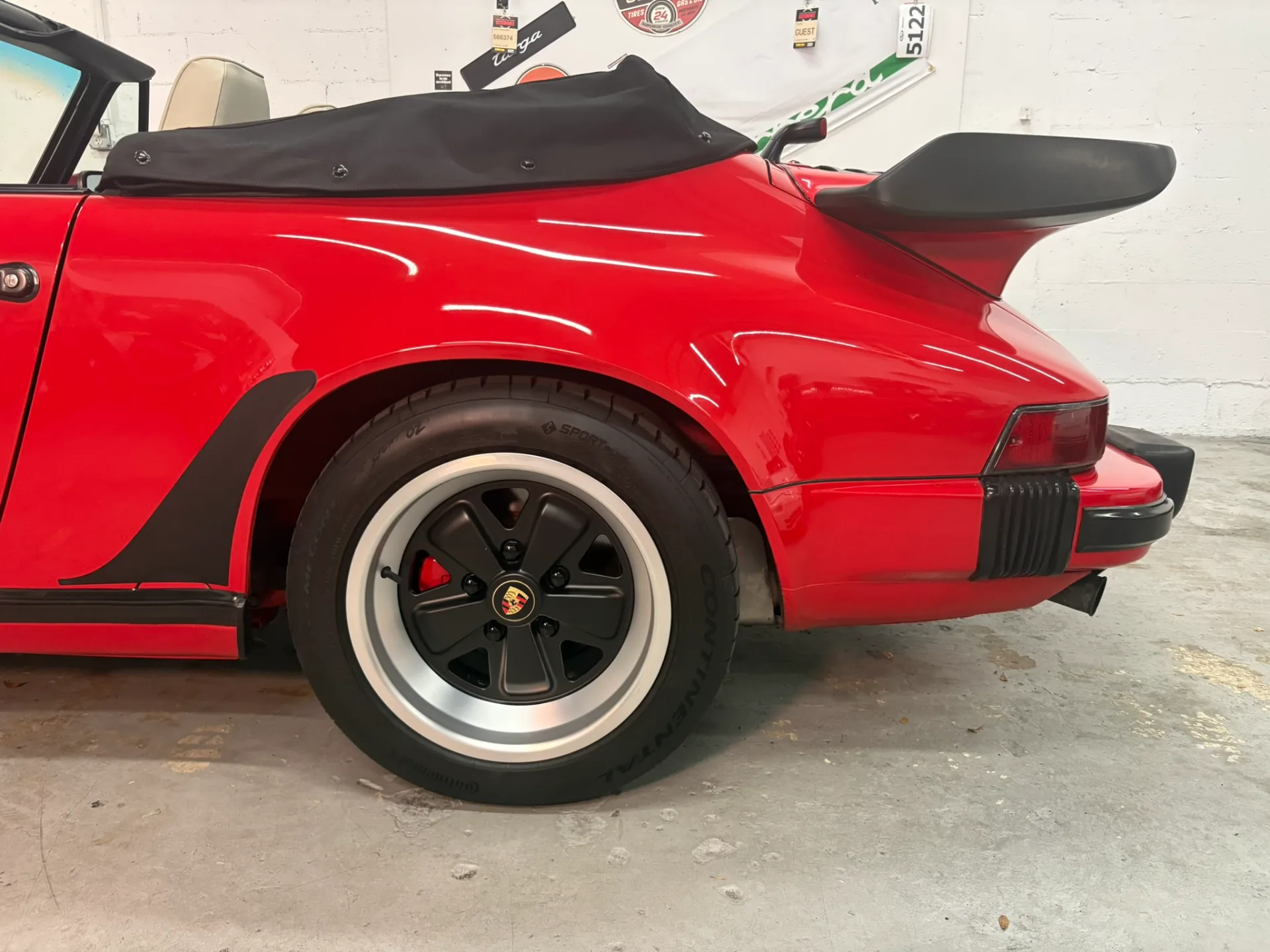 1988 Porsche 911 Carrera Cabriolet - Image 28