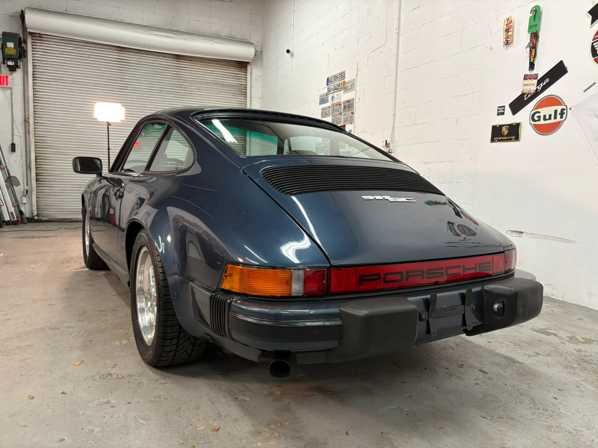 1983 Porsche 911 SC Coupe - Image 13