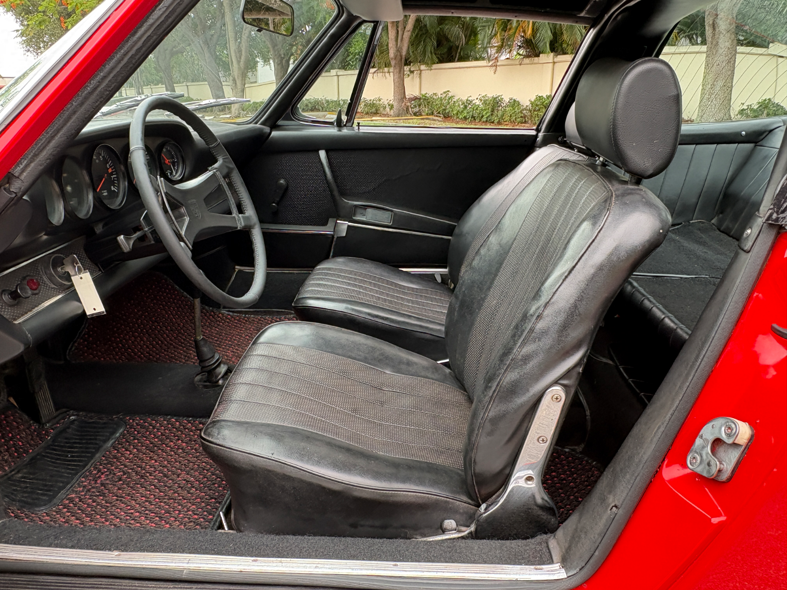 1970 Porsche 911 T Targa - Image 37