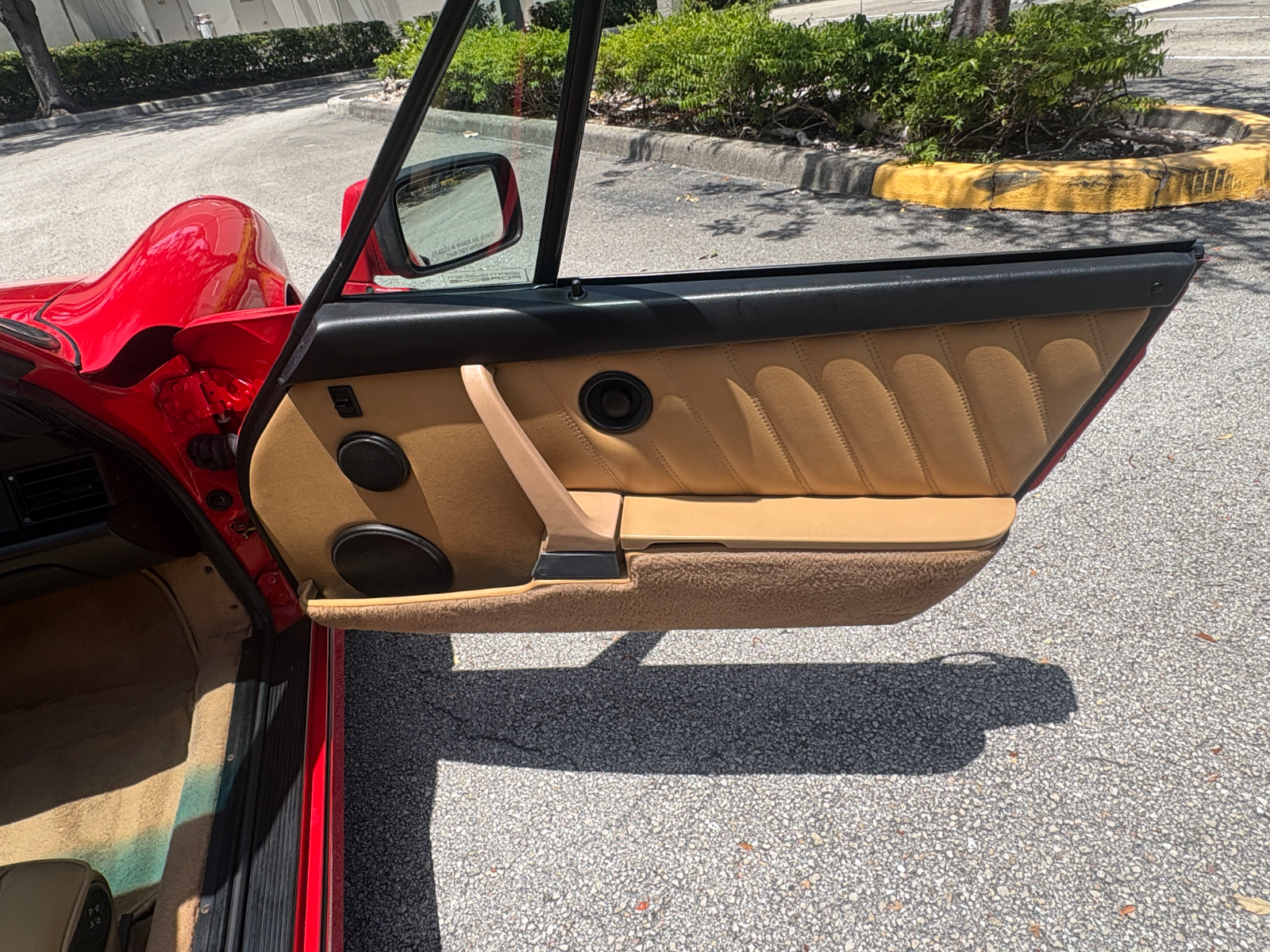 1990 Porsche 911 Carrera 4 Cabriolet - Image 31
