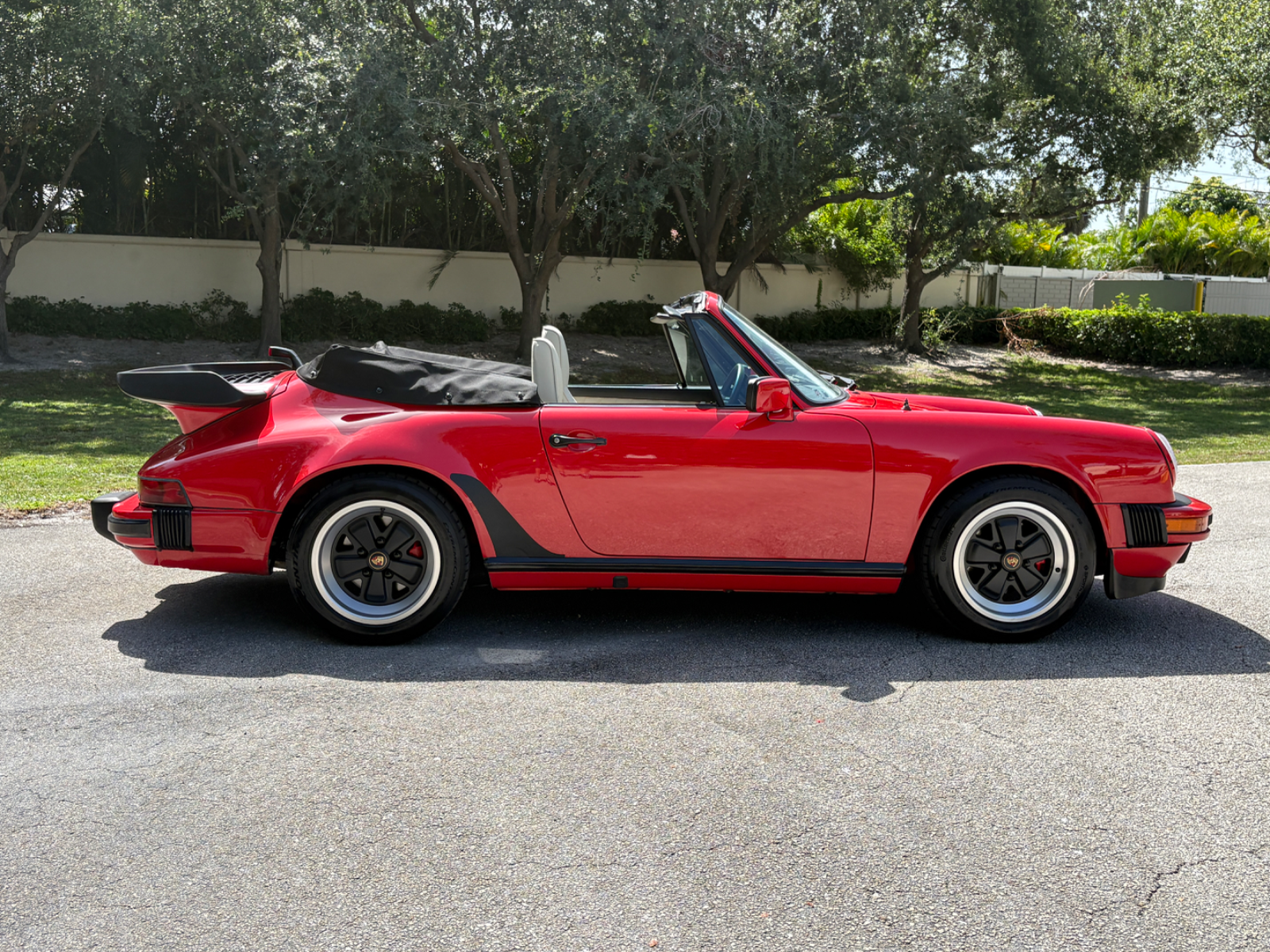 1988 Porsche 911 Carrera Cabriolet - Image 12