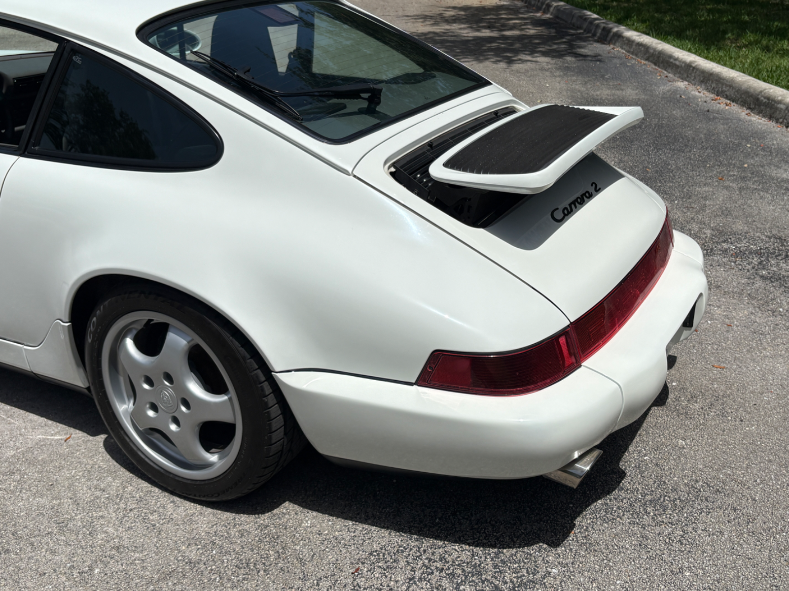 1991 Porsche 911 Carrera 2 - Image 20