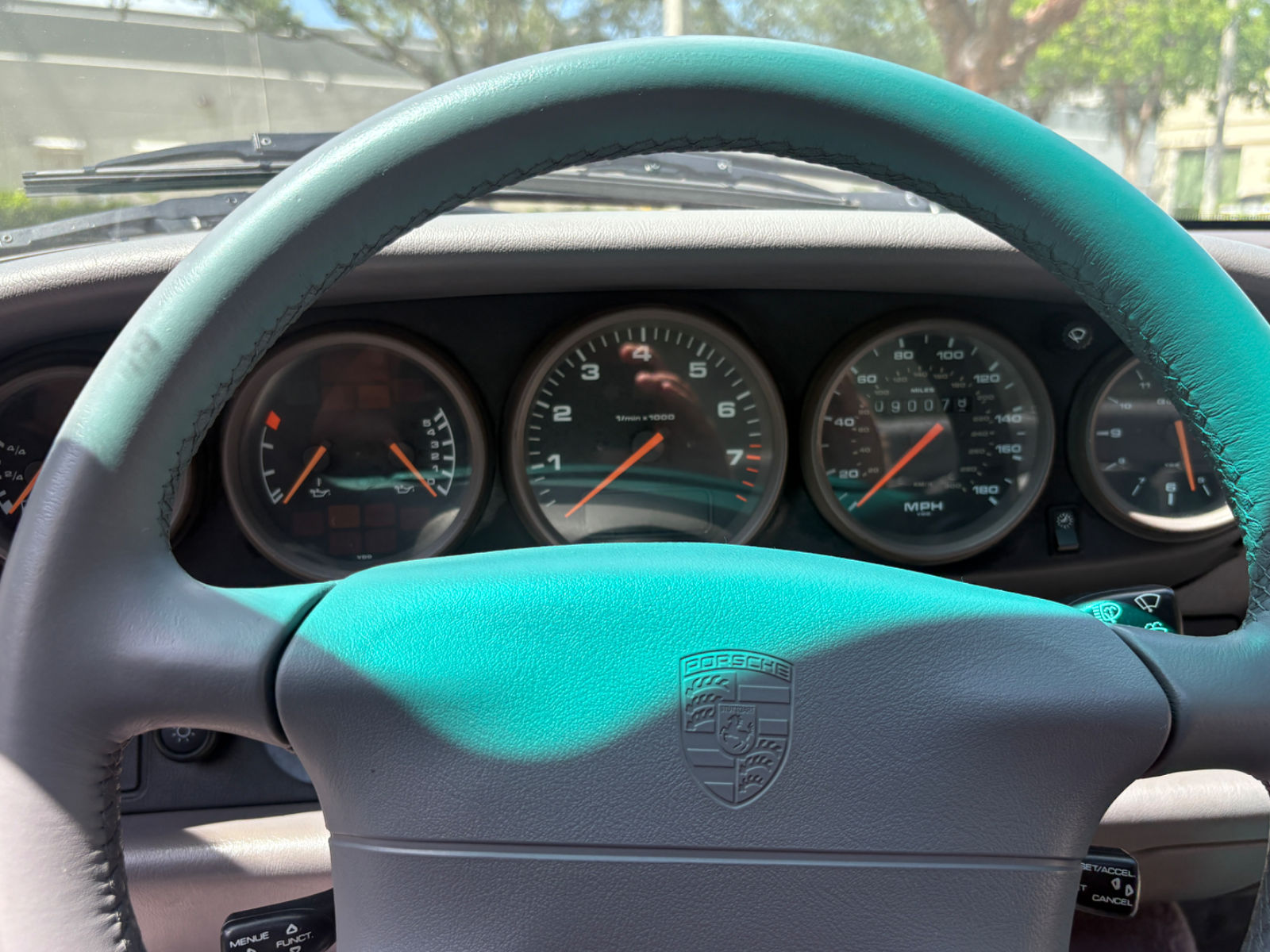 1997 Porsche 911 Carrera - Image 30