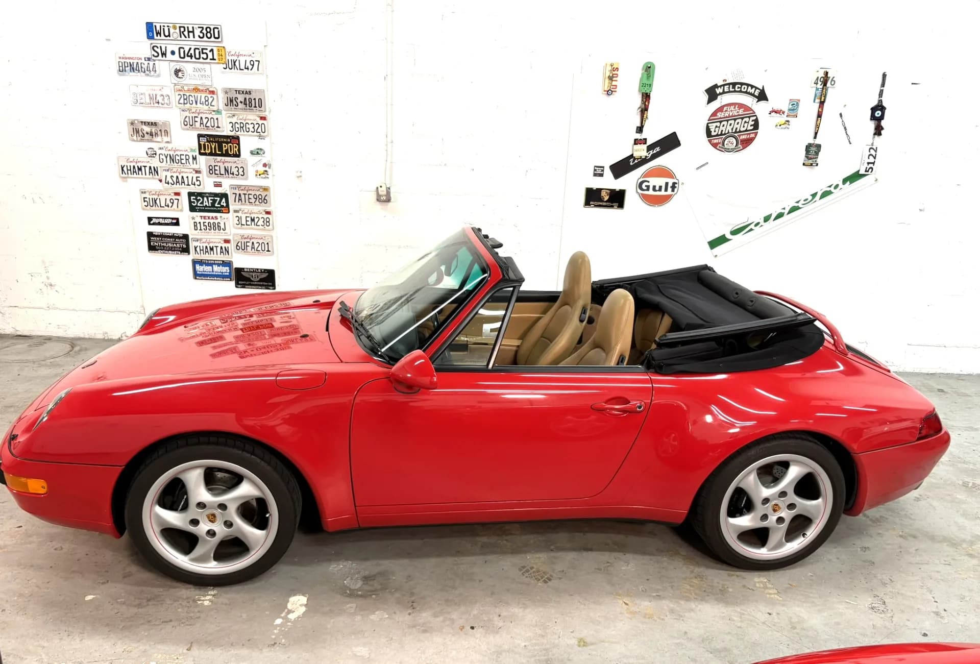1997 Porsche 911 Carrera Cabriolet - Image 9
