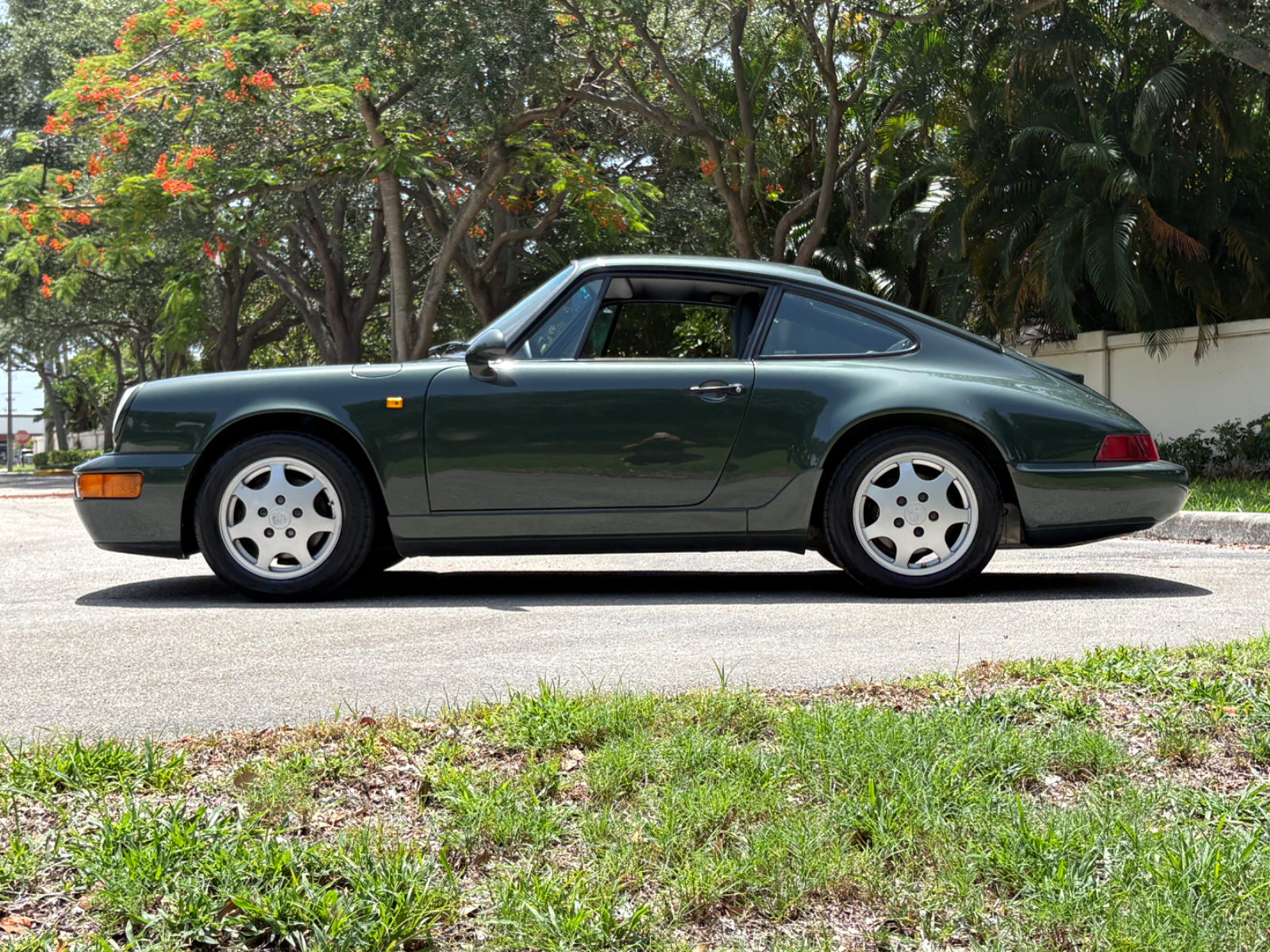 1993 Porsche 911 Carrera 2 - Image 20