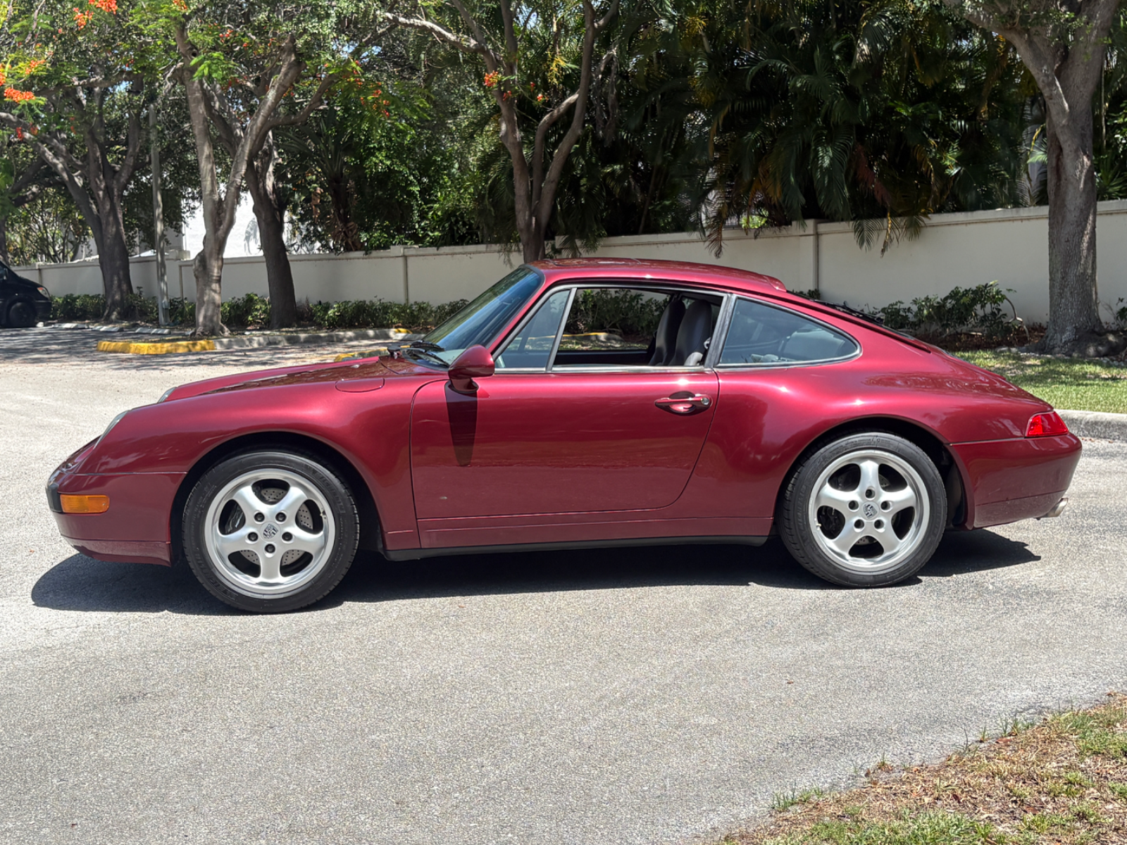 1997 Porsche 911 Carrera - Image 4