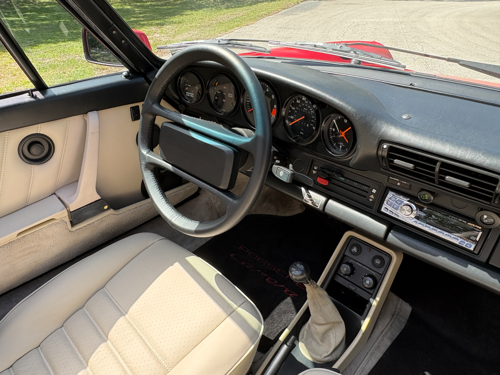 1988 Porsche 911 Carrera Cabriolet - Image 32