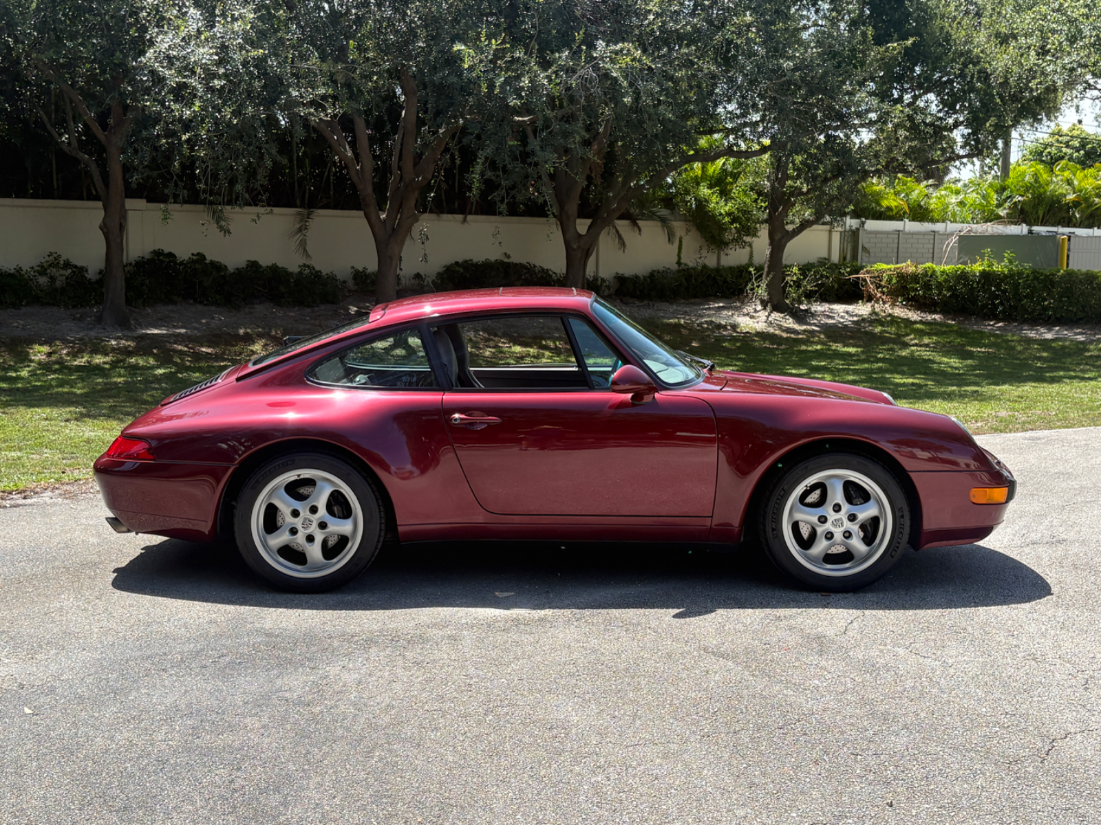 1997 Porsche 911 Carrera - Image 8