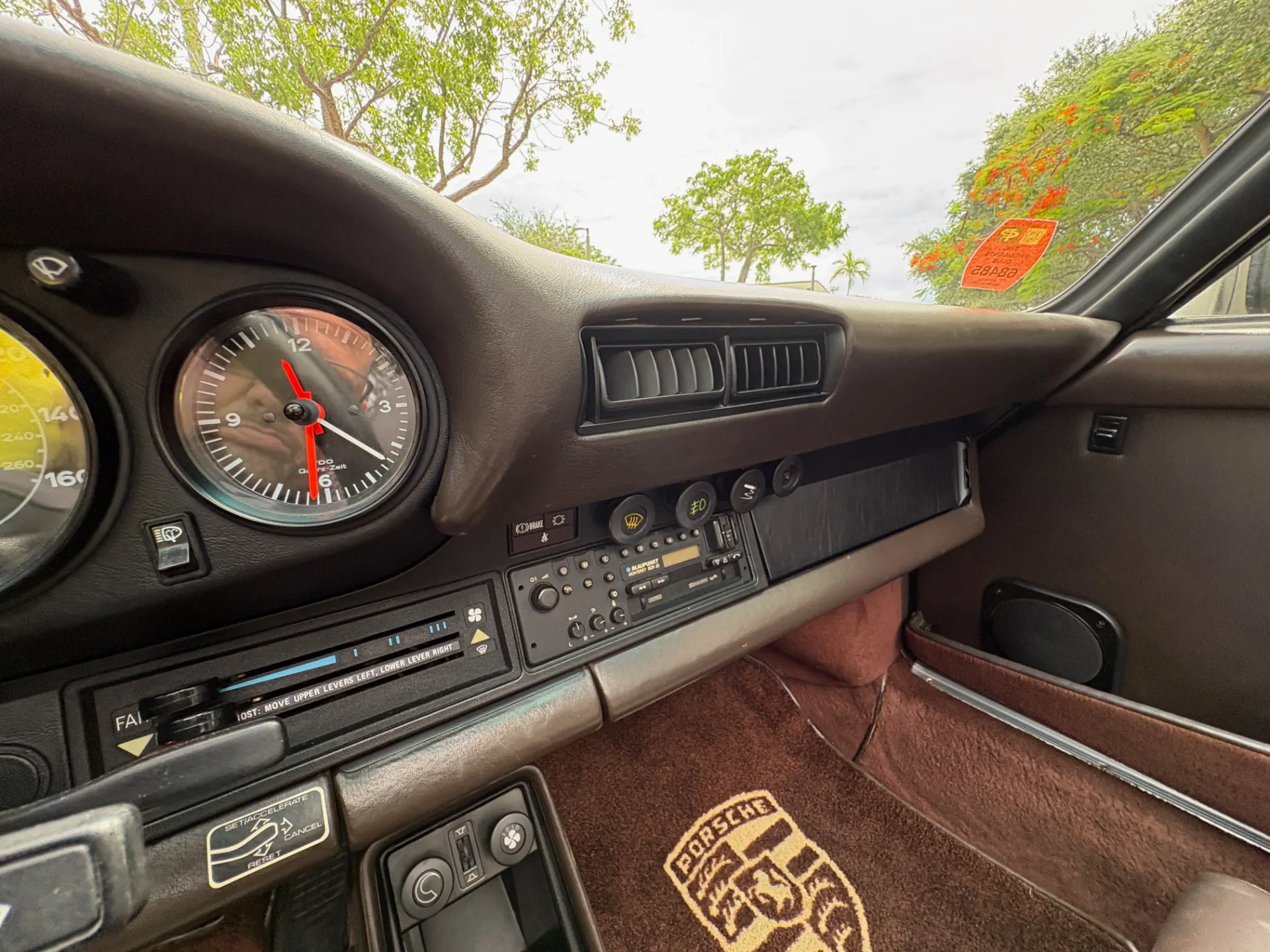1984 Porsche 911 Carrera Cabriolet - Image 50