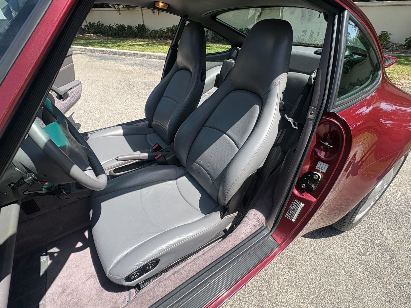 1997 Porsche 911 Carrera - Image 35