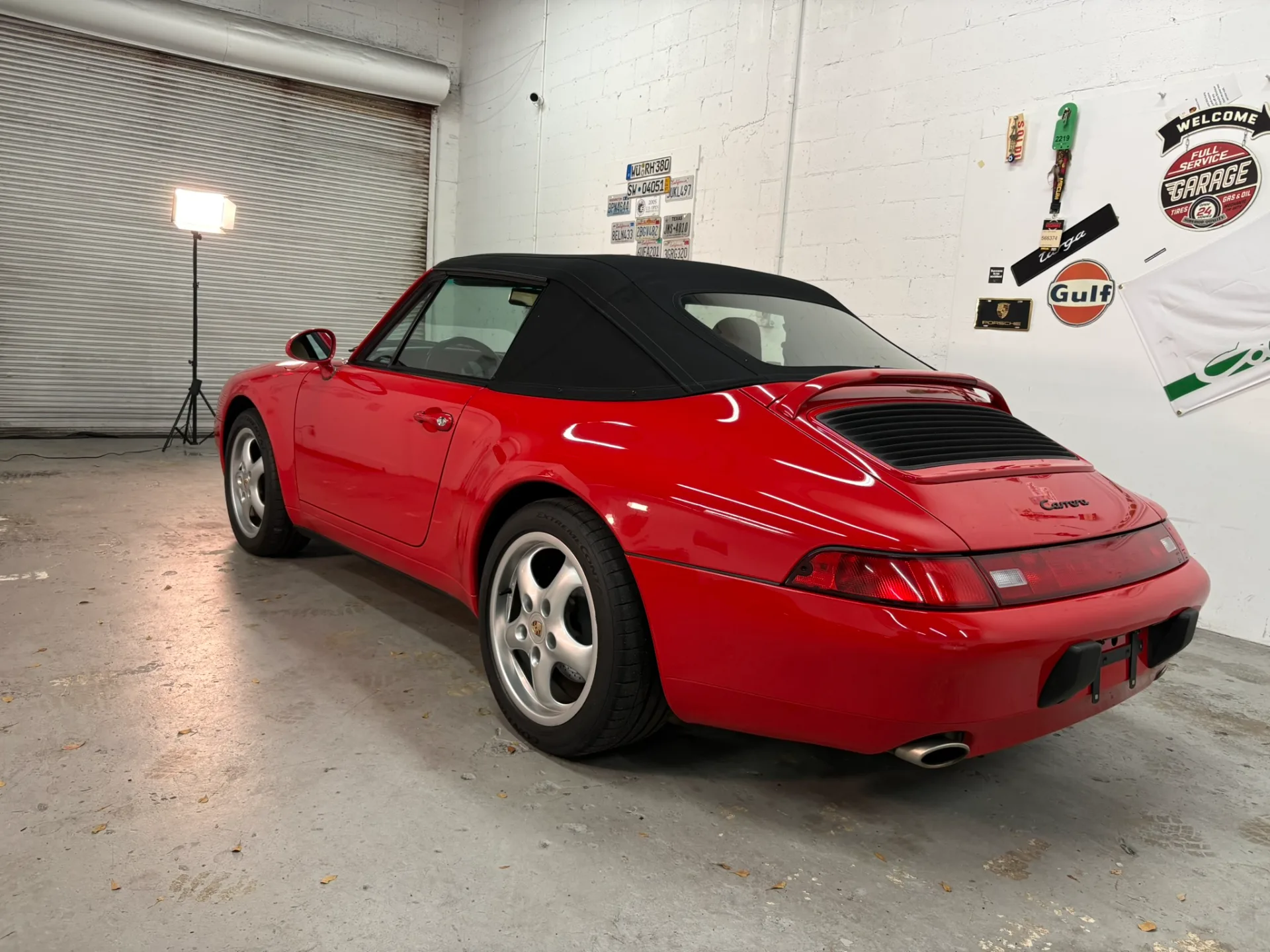 1995 Porsche 911 Carrera Cabriolet - Image 13