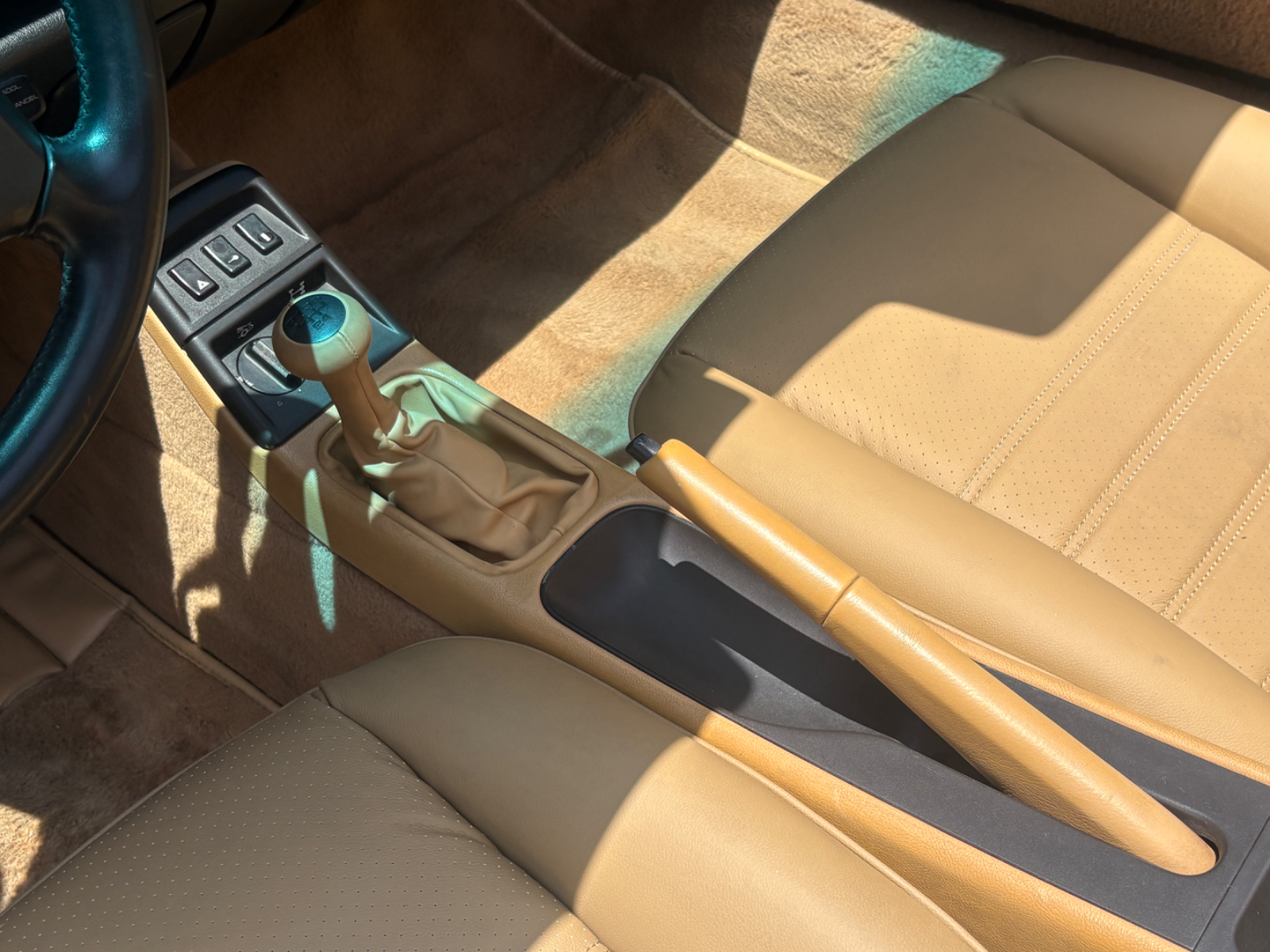 1990 Porsche 911 Carrera 4 Cabriolet - Image 25