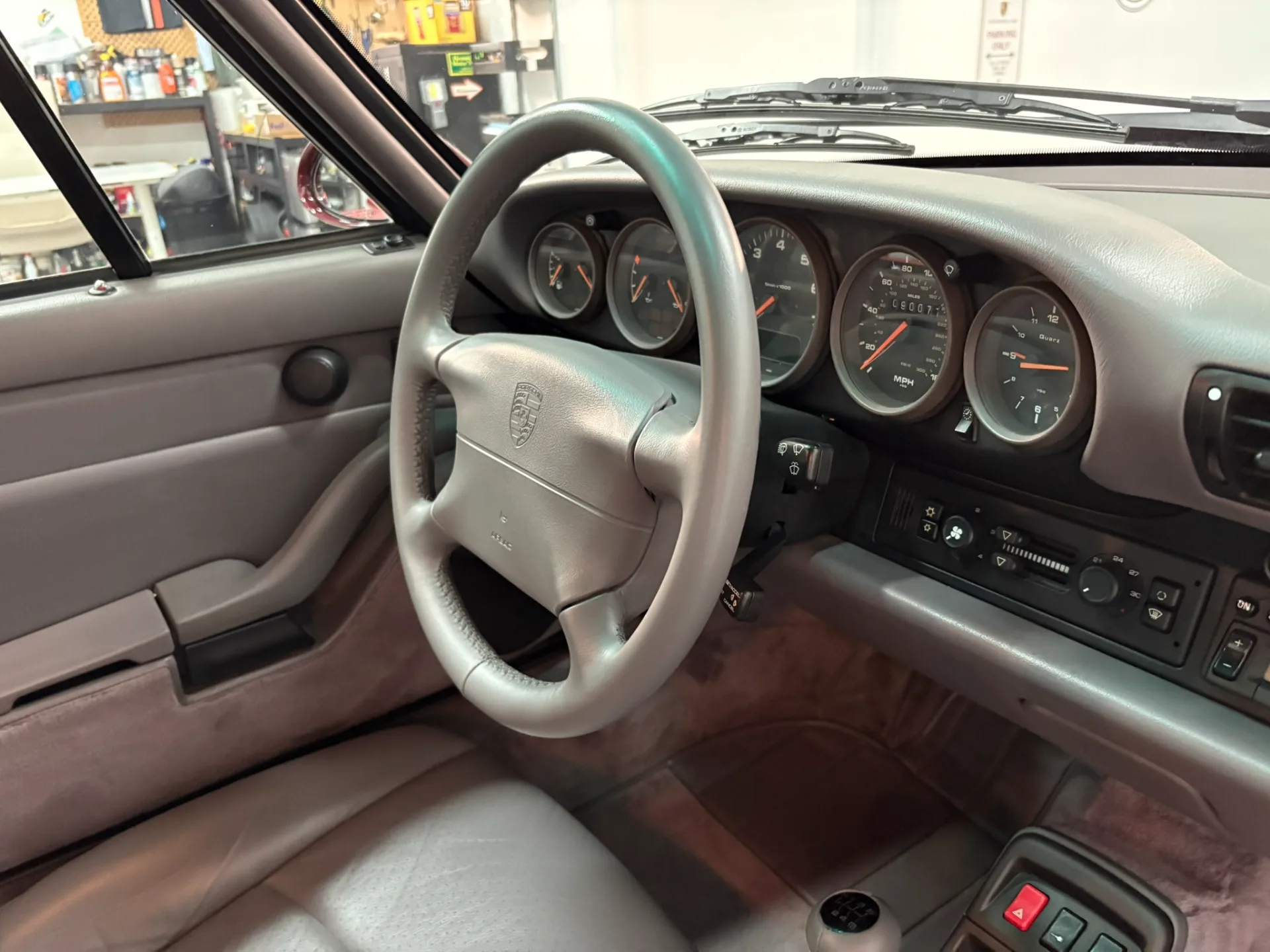 1997 Porsche 911 Carrera - Image 60