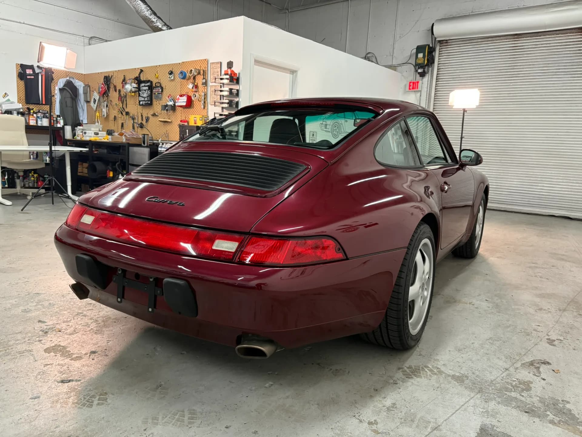 1997 Porsche 911 Carrera - Image 16