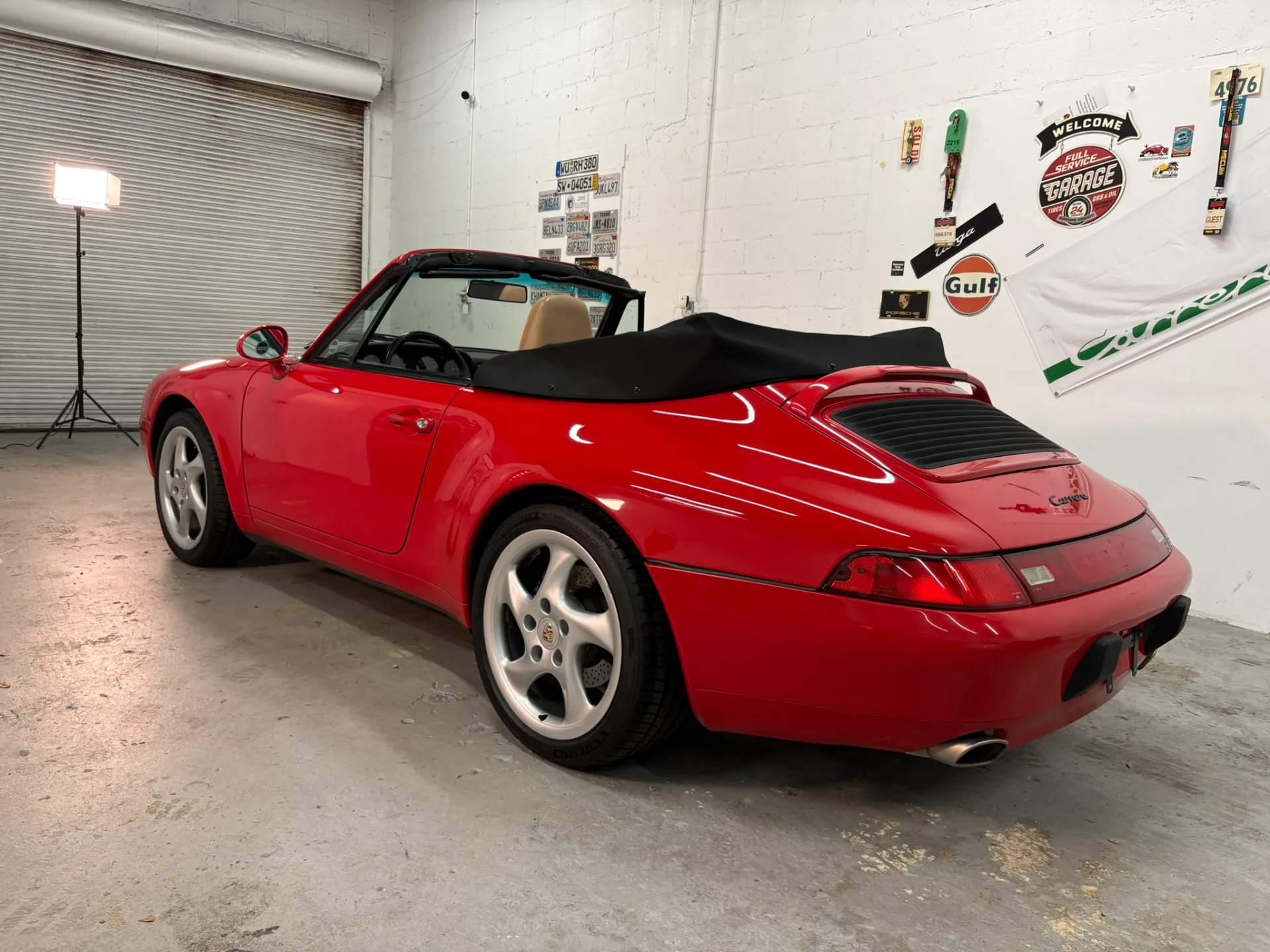 1998 Porsche 911 Carrera 2 Cabriolet - Image 10