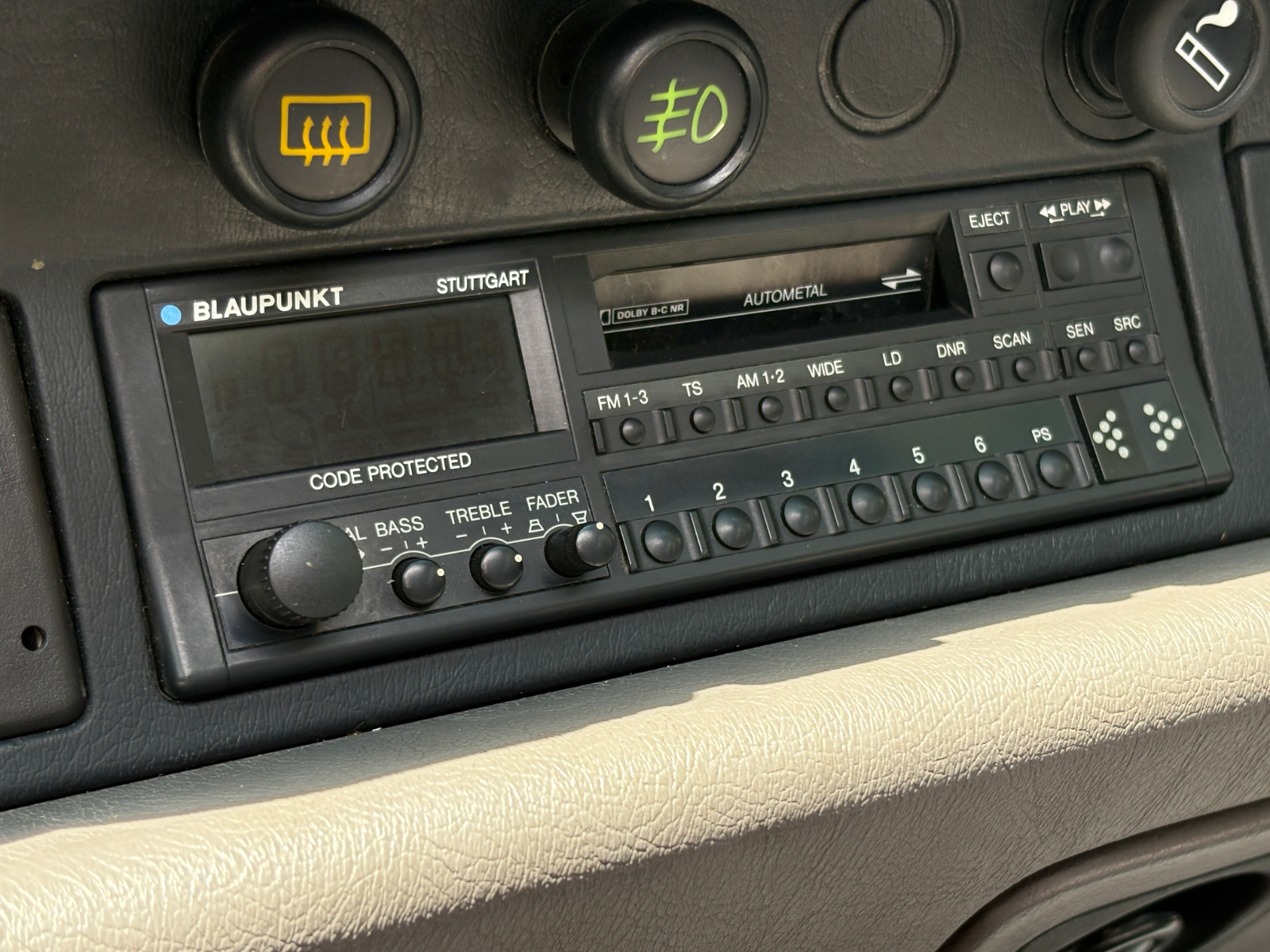 1991 Porsche 911 Carrera 2 - Image 30