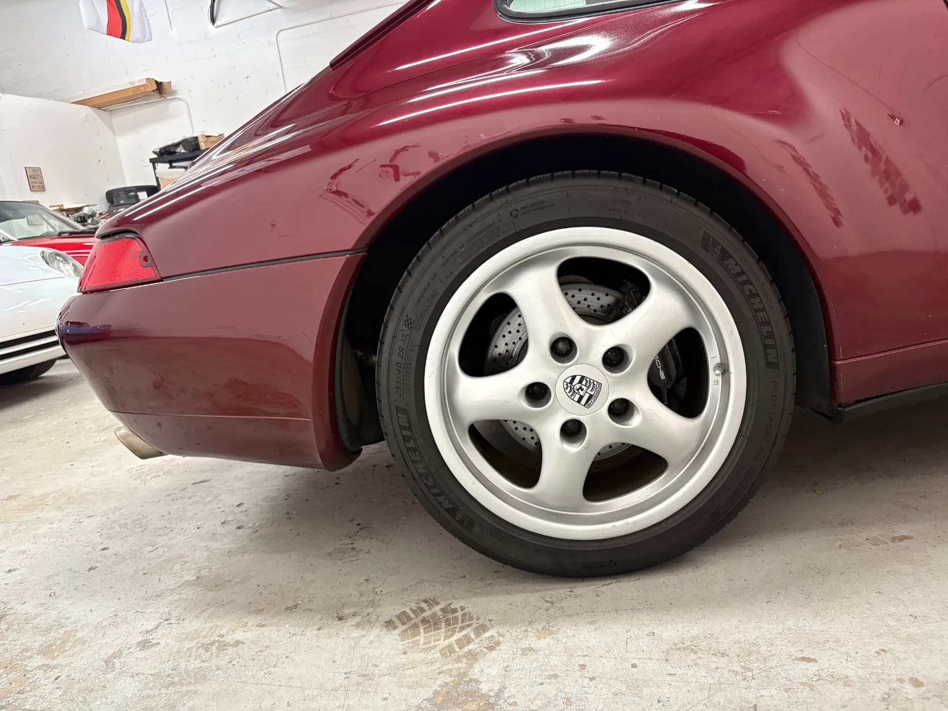 1997 Porsche 911 Carrera - Image 38