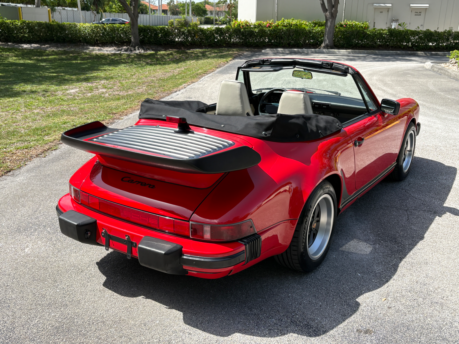 1988 Porsche 911 Carrera Cabriolet - Image 11