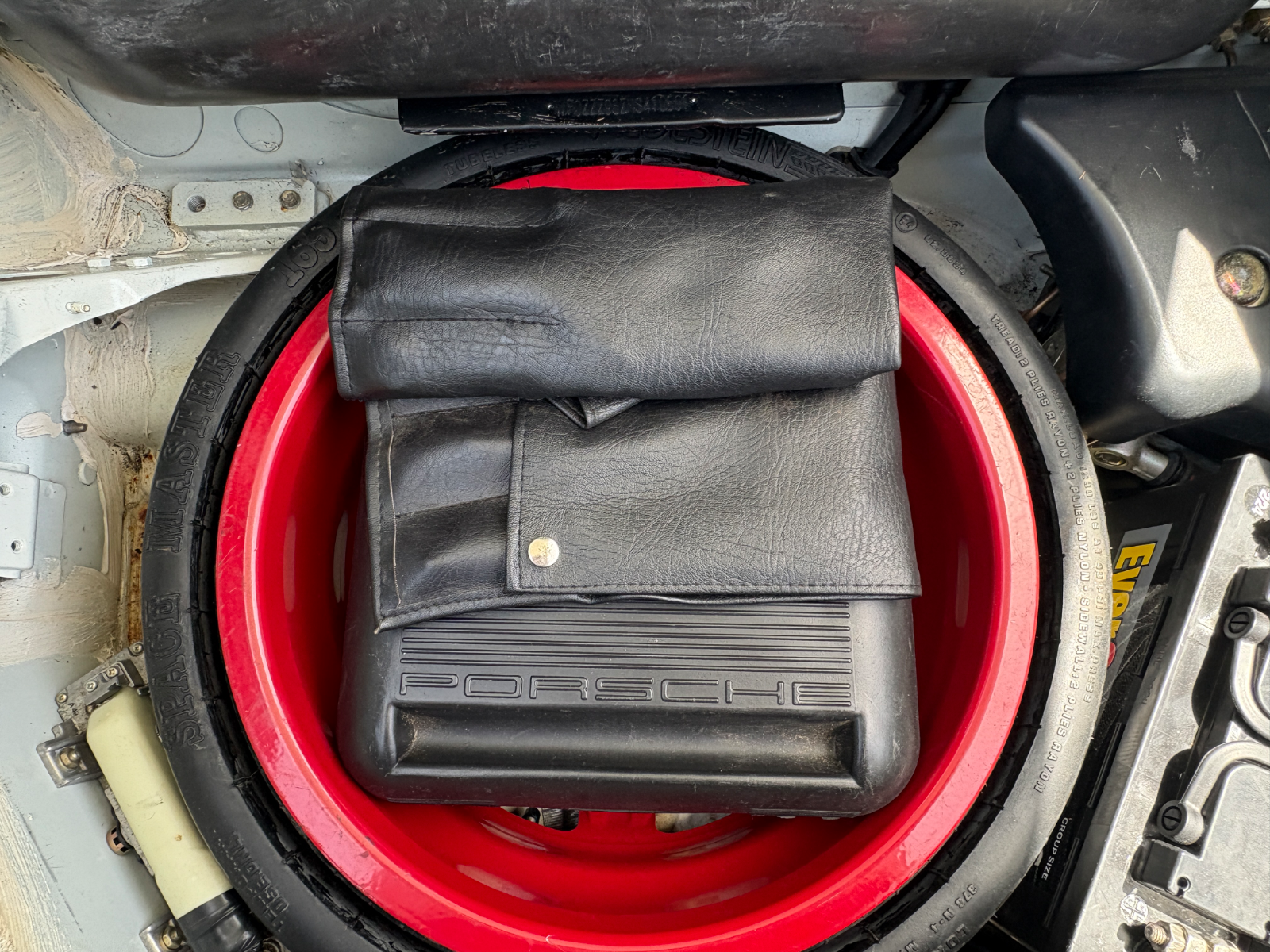 1991 Porsche 911 Carrera 2 - Image 55