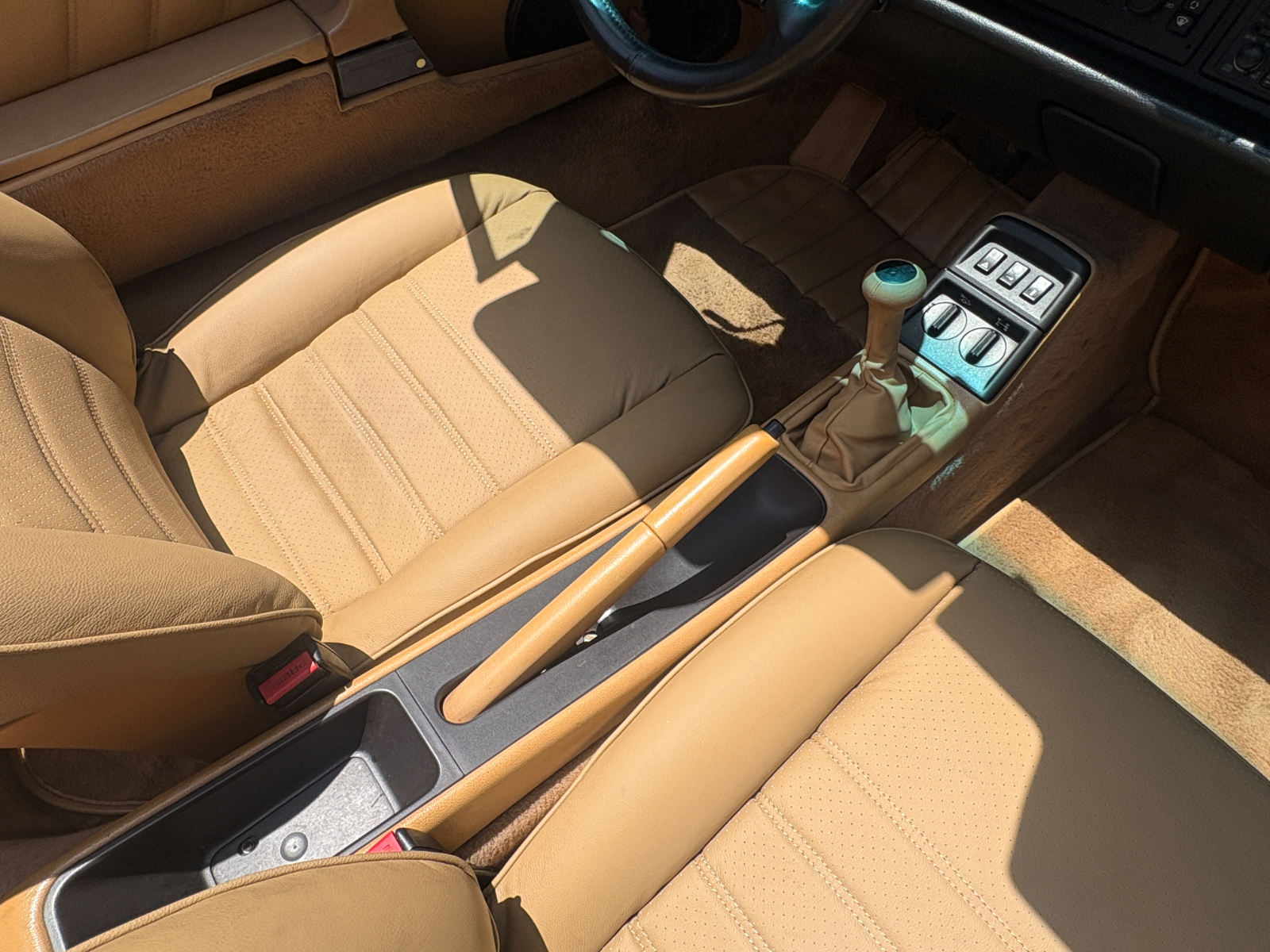 1990 Porsche 911 Carrera 4 Cabriolet - Image 34