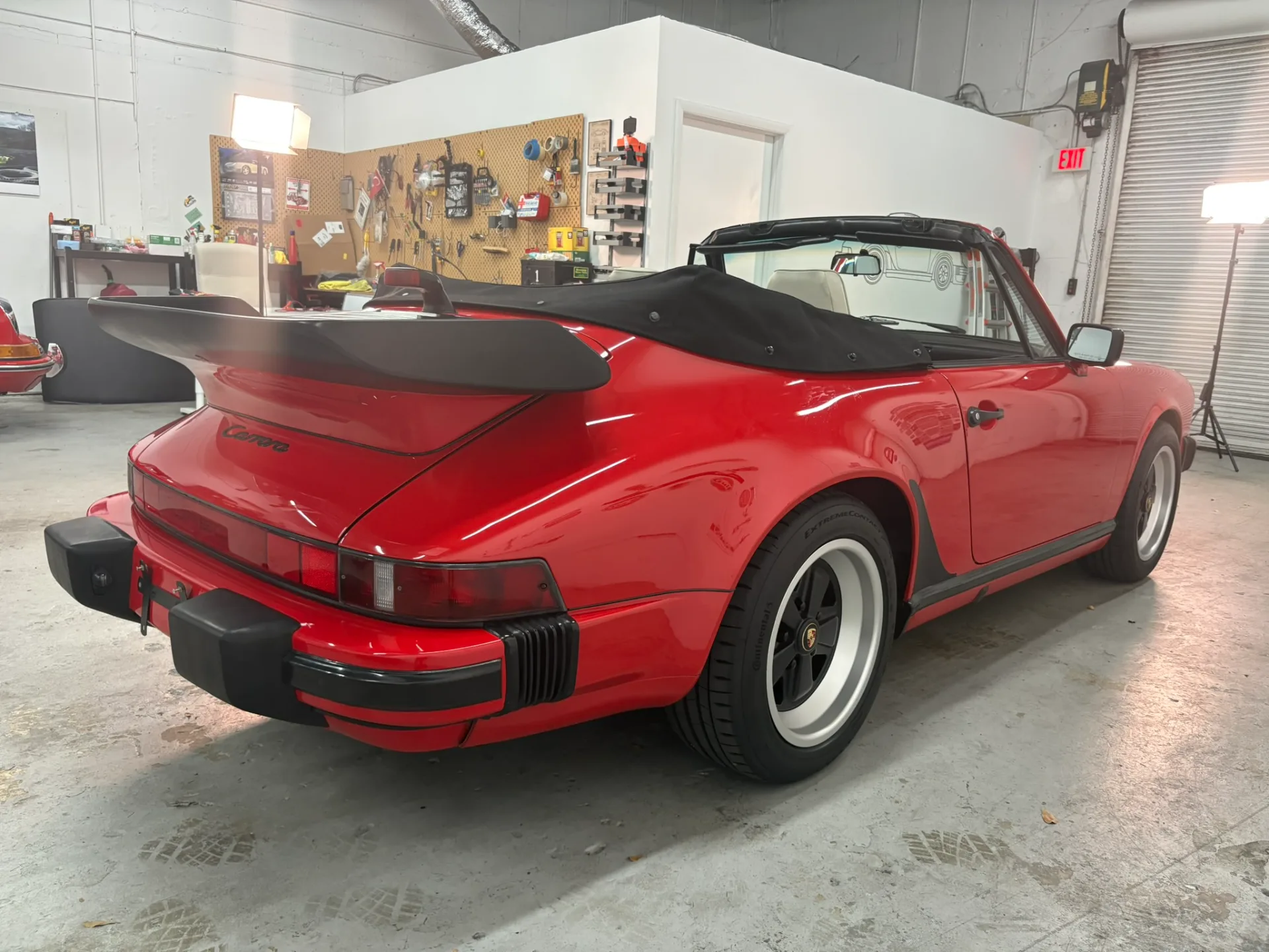 1988 Porsche 911 Carrera Cabriolet - Image 12