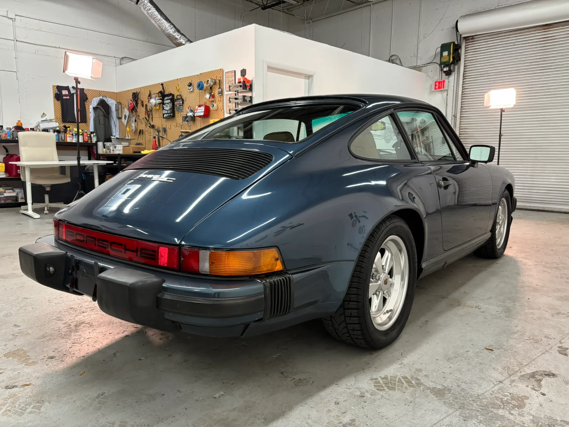 1983 Porsche 911 SC Coupe - Image 18