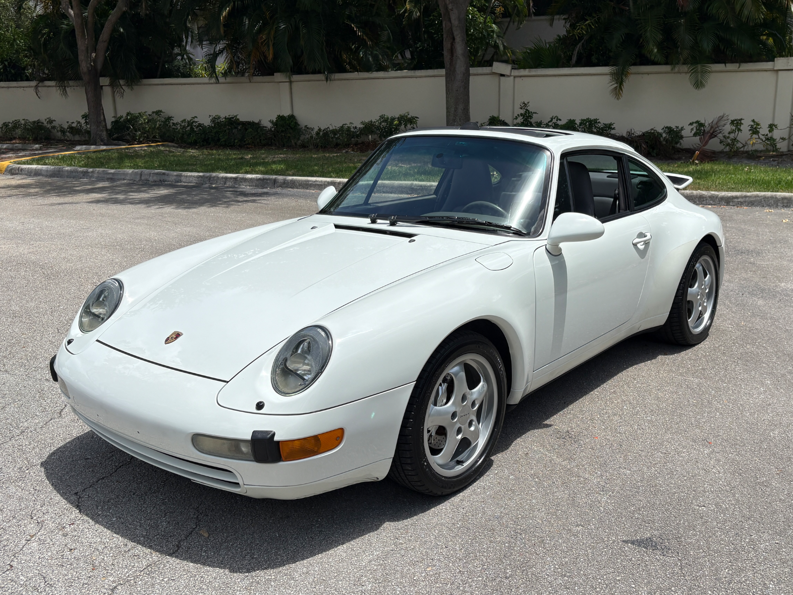 1995 Porsche Carrera 4