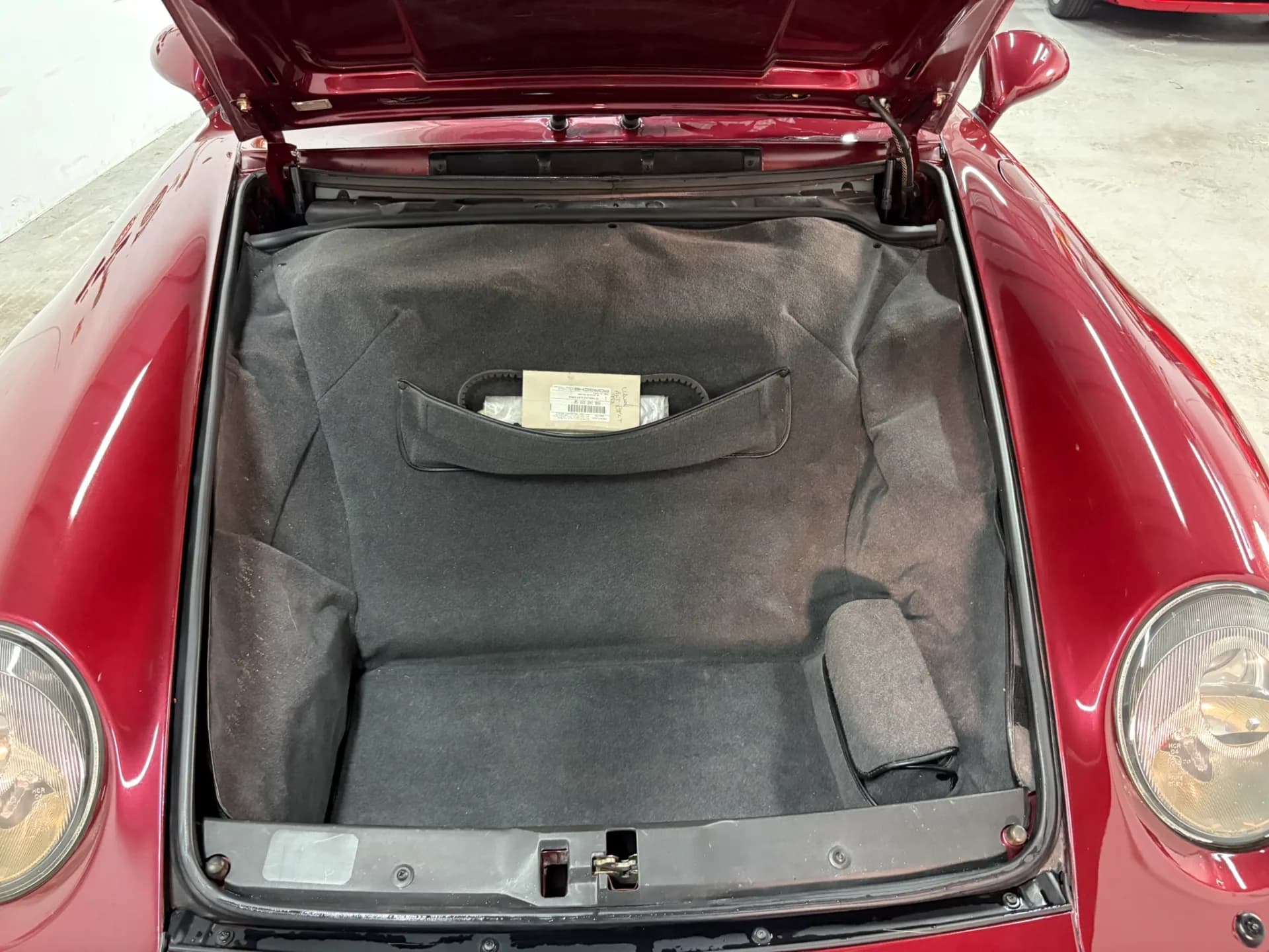 1997 Porsche 911 Carrera - Image 64