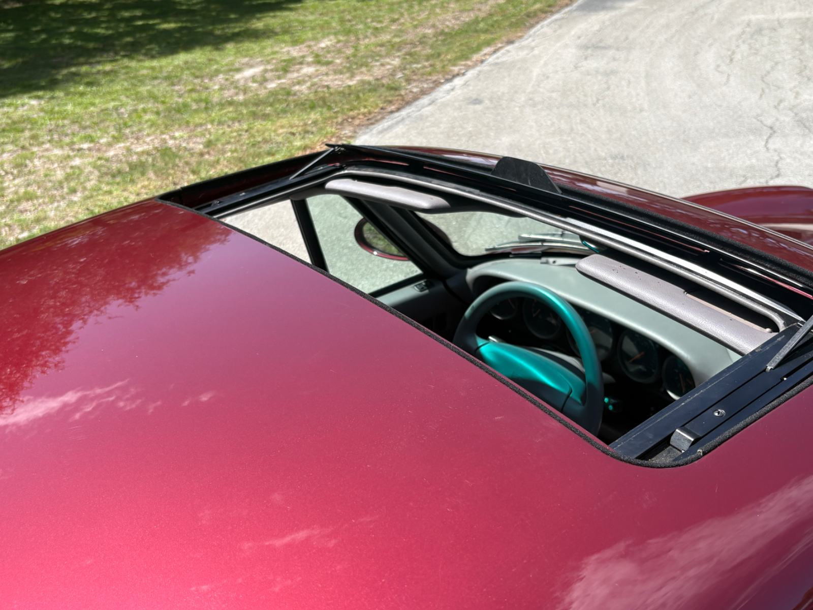1997 Porsche 911 Carrera - Image 27