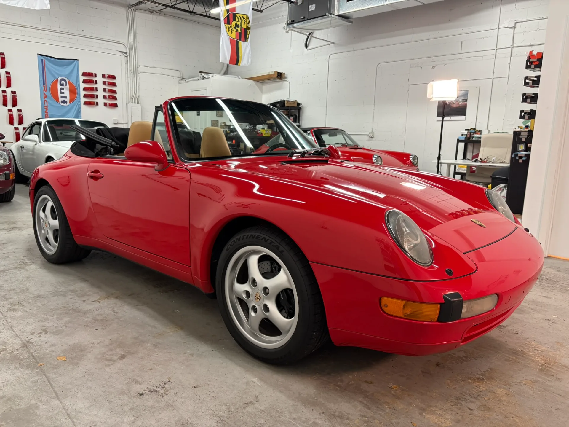 1995 Porsche 911 Carrera Cabriolet - Image 22