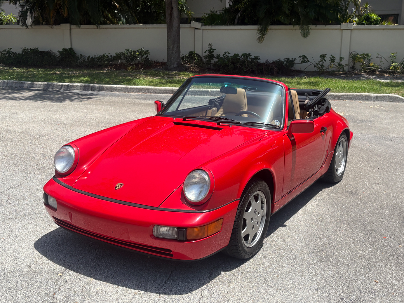 1990 Porsche 911 Carrera 4 Cabriolet