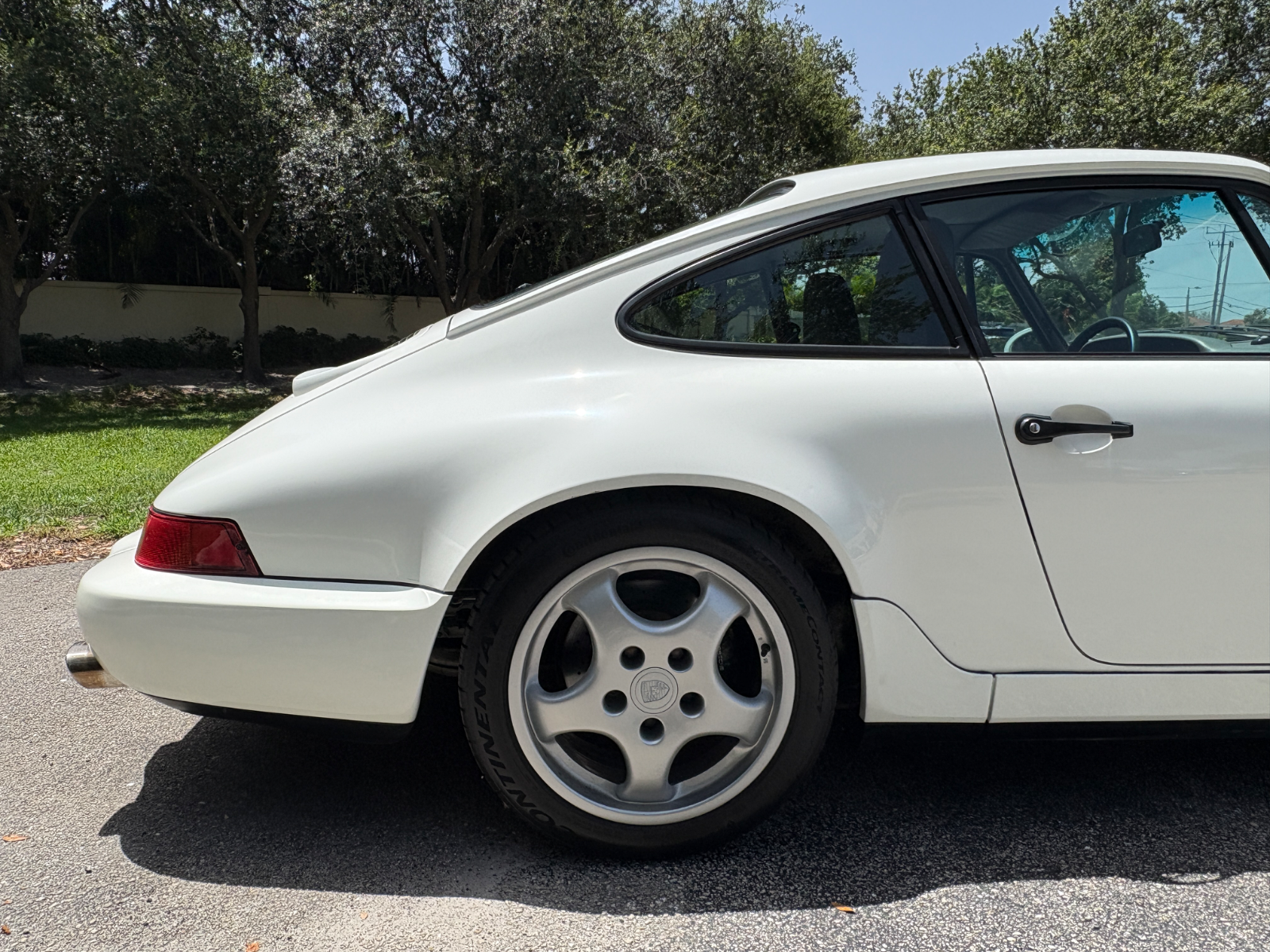 1991 Porsche 911 Carrera 2 - Image 18