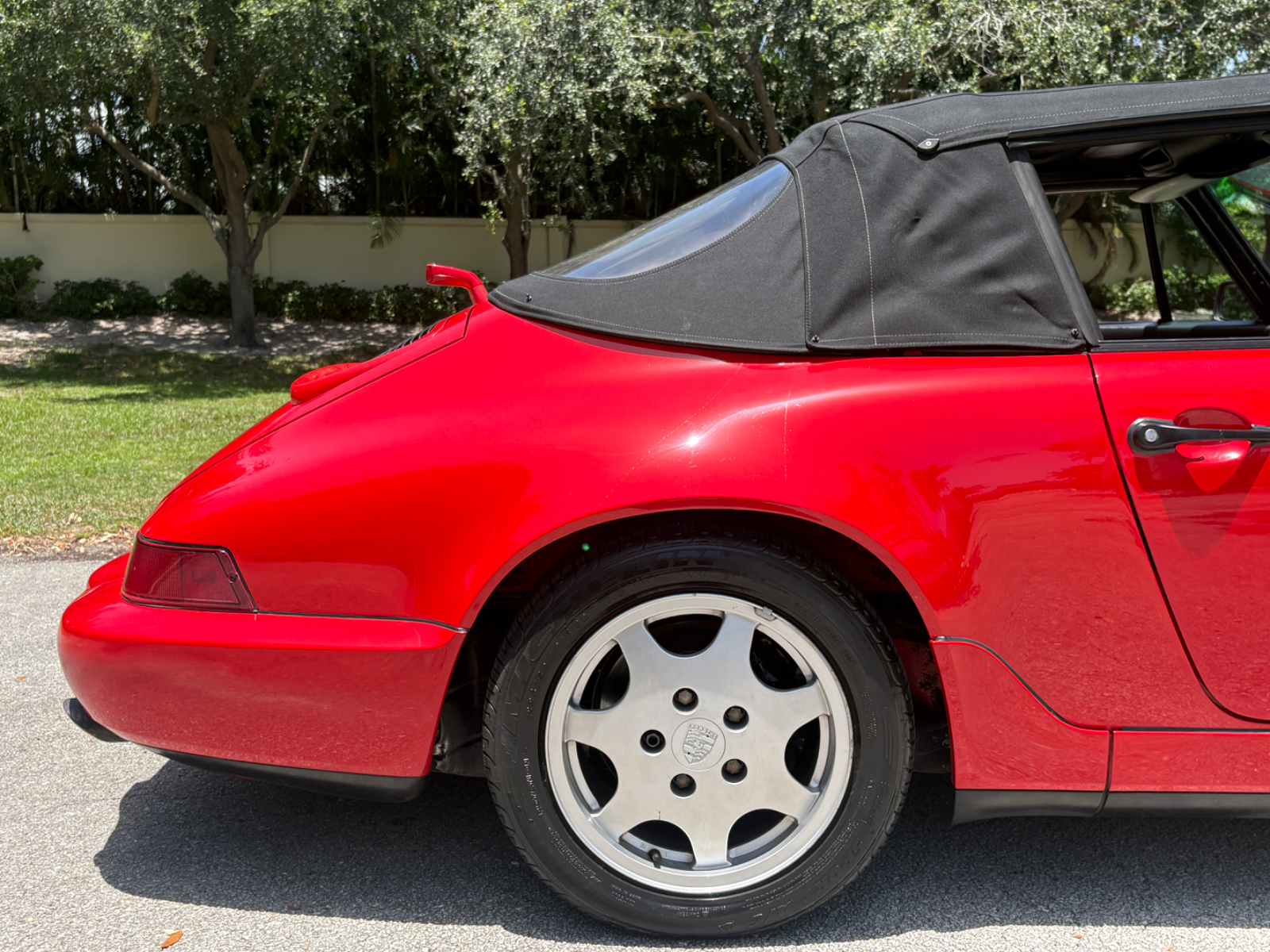 1990 Porsche 911 Carrera 4 Cabriolet - Image 54