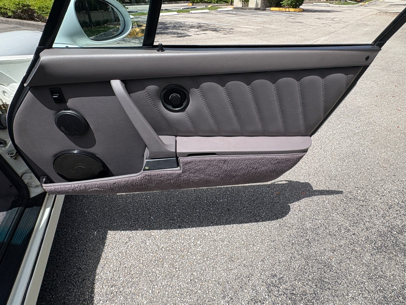 1991 Porsche 911 Carrera 2 - Image 40