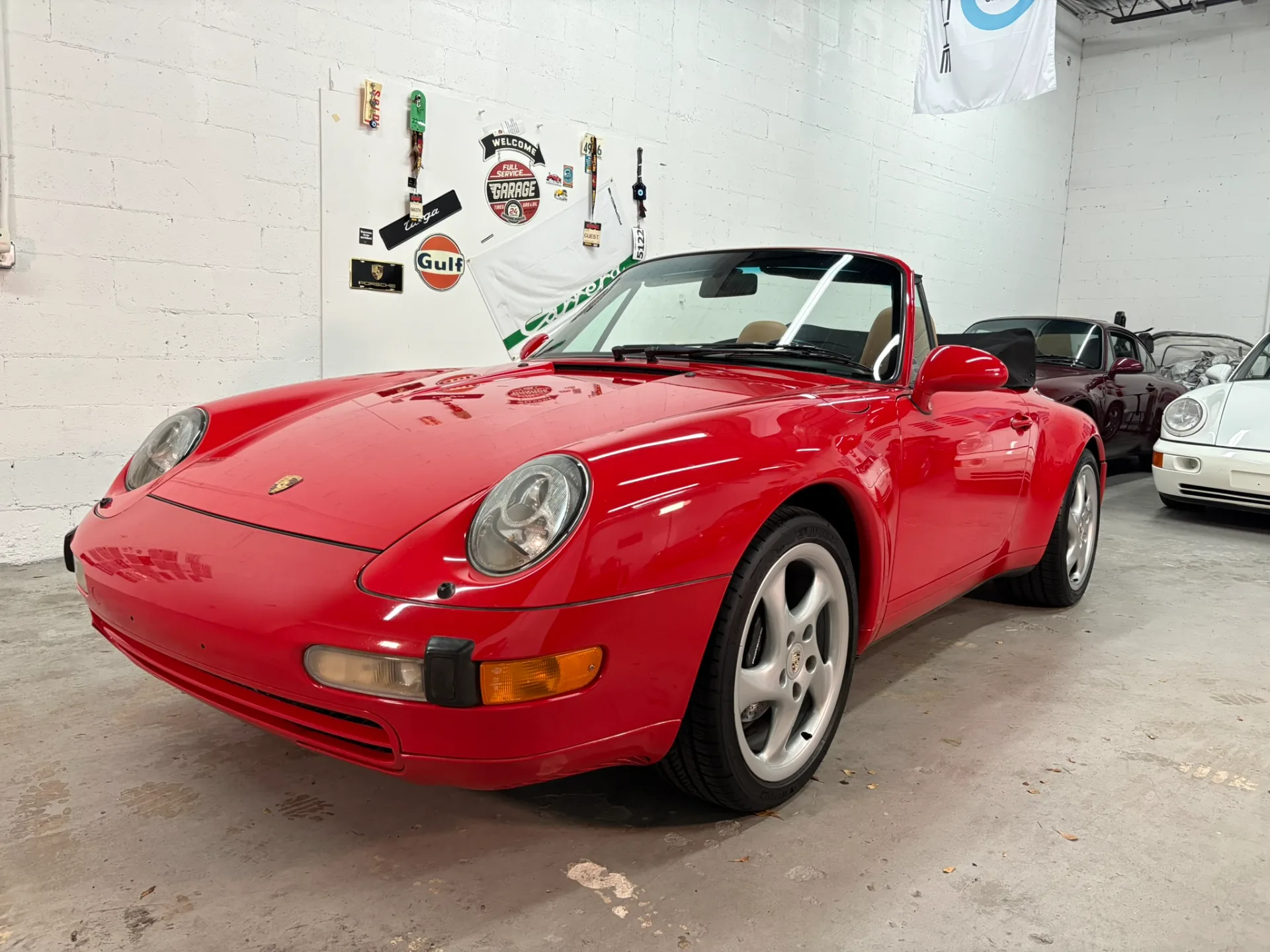1998 Porsche 911 Carrera 2 Cabriolet