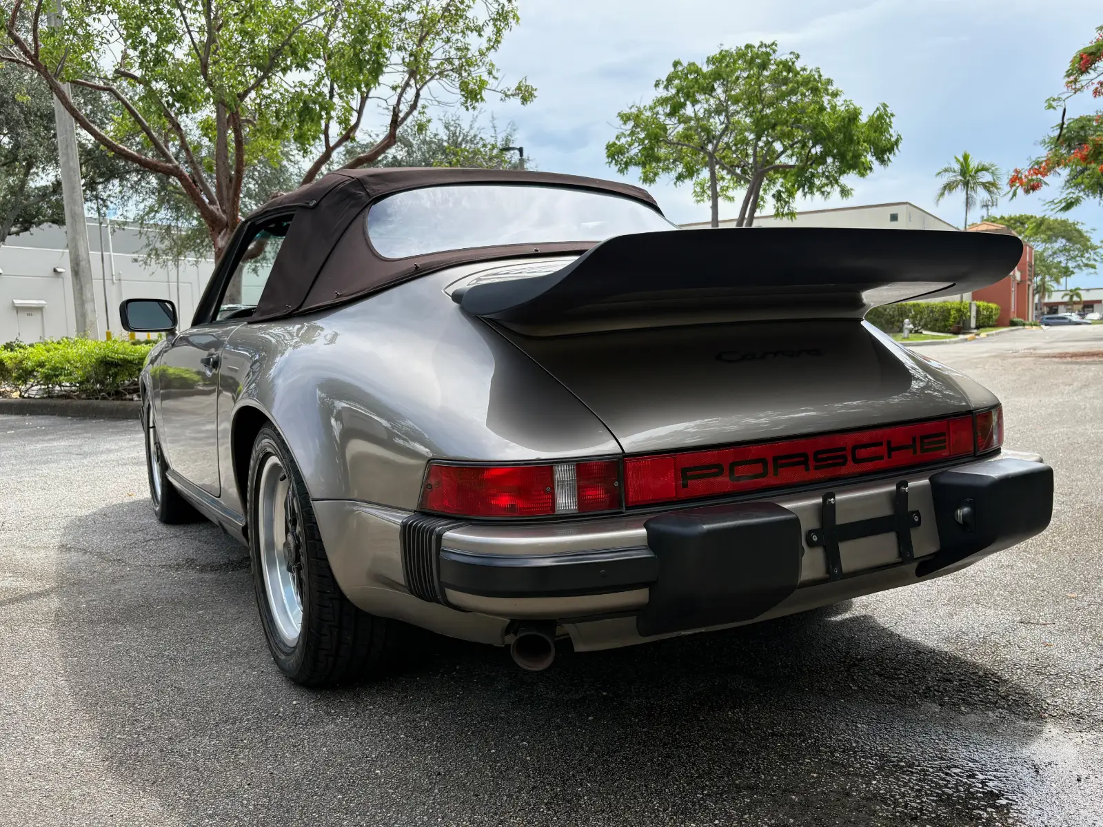 1984 Porsche 911 Carrera Cabriolet - Image 10