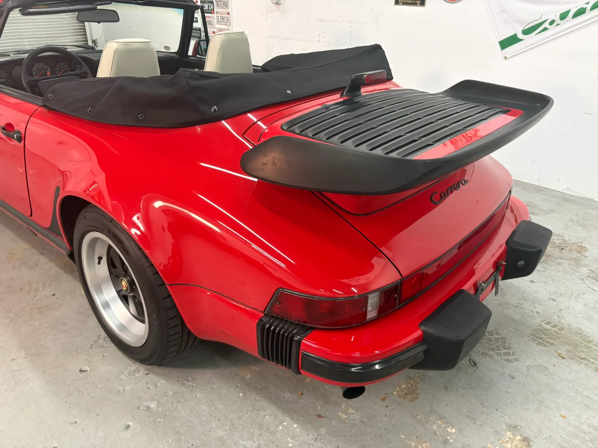 1988 Porsche 911 Carrera Cabriolet - Image 21