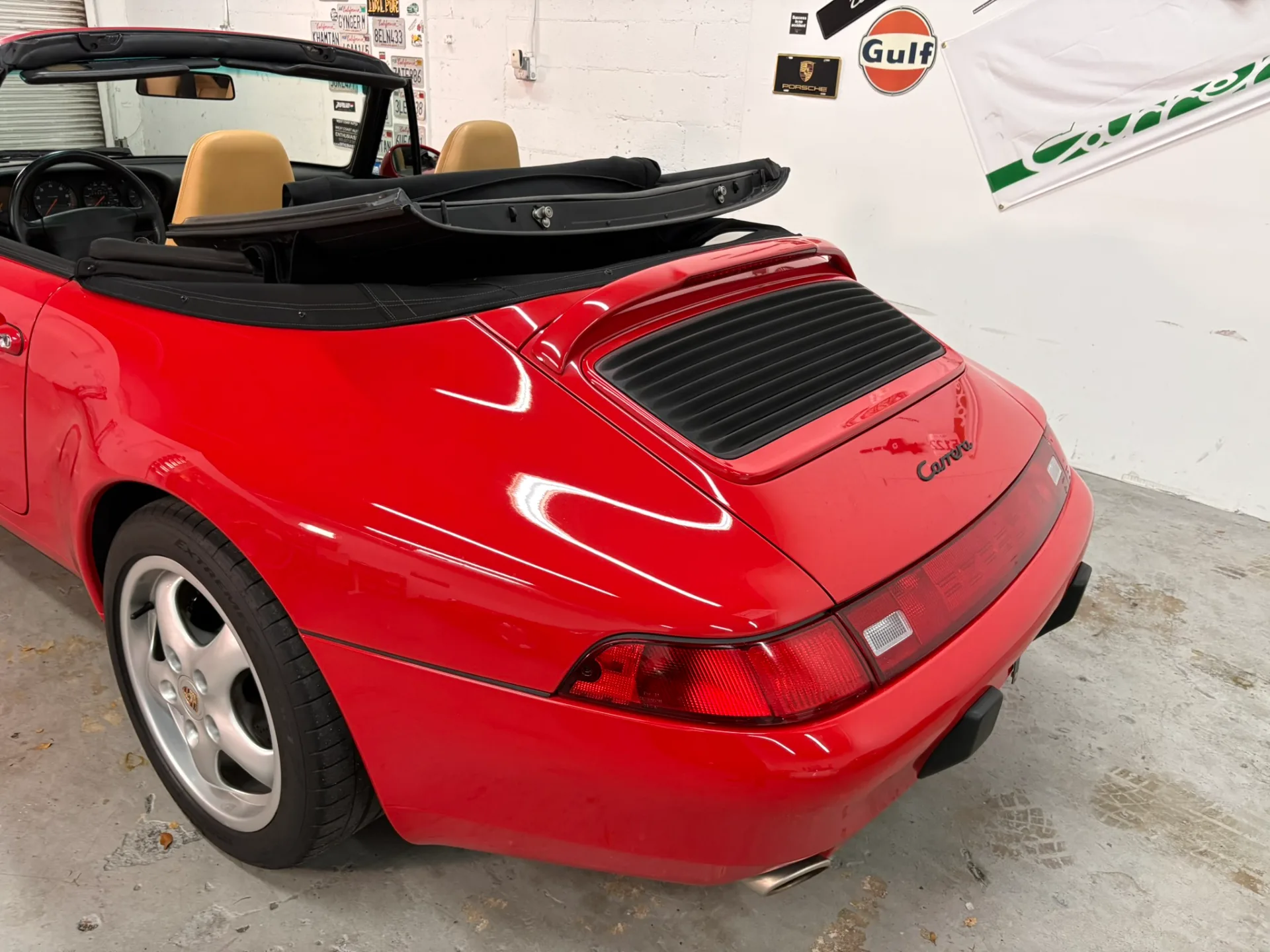 1995 Porsche 911 Carrera Cabriolet - Image 32