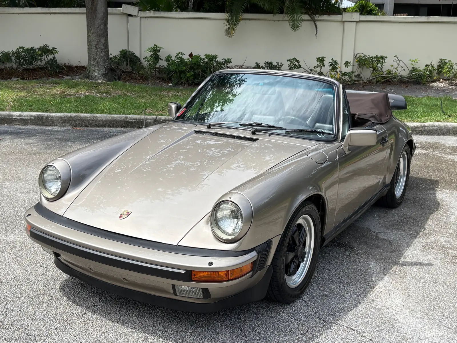 1984 Porsche 911 Carrera Cabriolet - Image 44