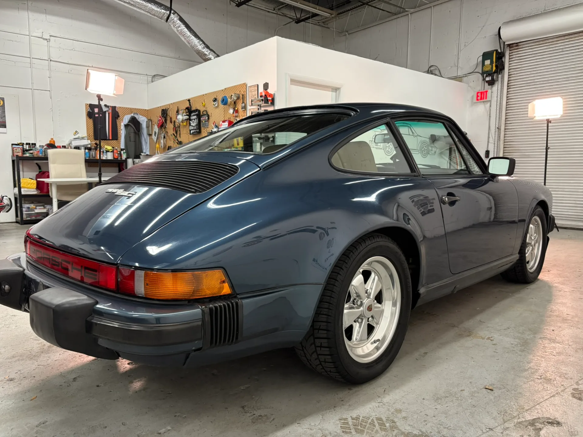 1983 Porsche 911 SC Coupe - Image 19