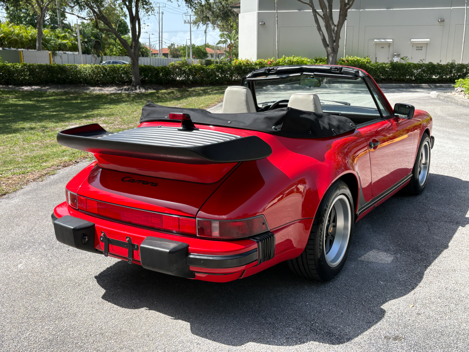 1988 Porsche 911 Carrera Cabriolet - Image 10