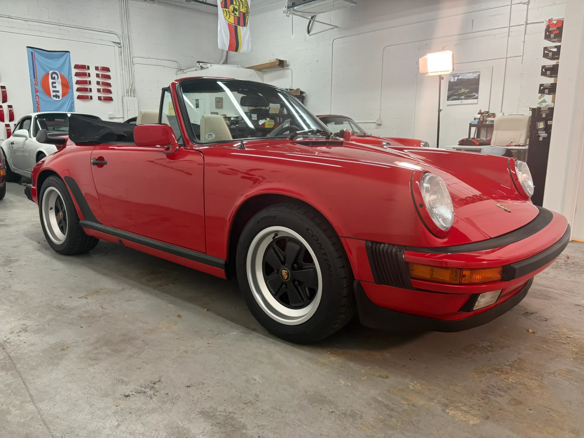 1988 Porsche 911 Carrera Cabriolet - Image 13